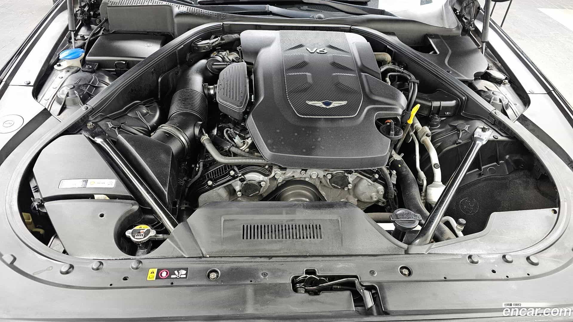 G80 Genesis 2016.8-INNER-006