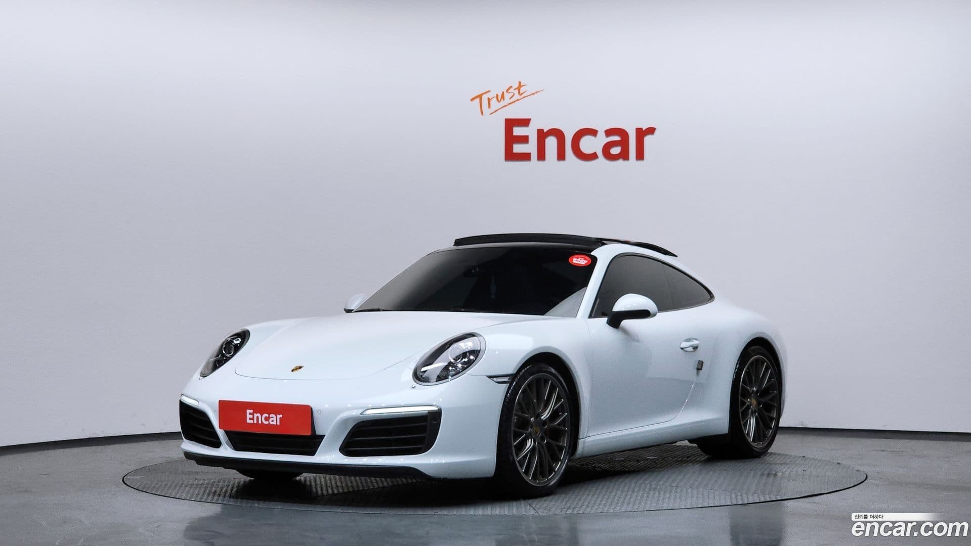 Main__Slider__Photo:911 Porsche 2016.2-0
