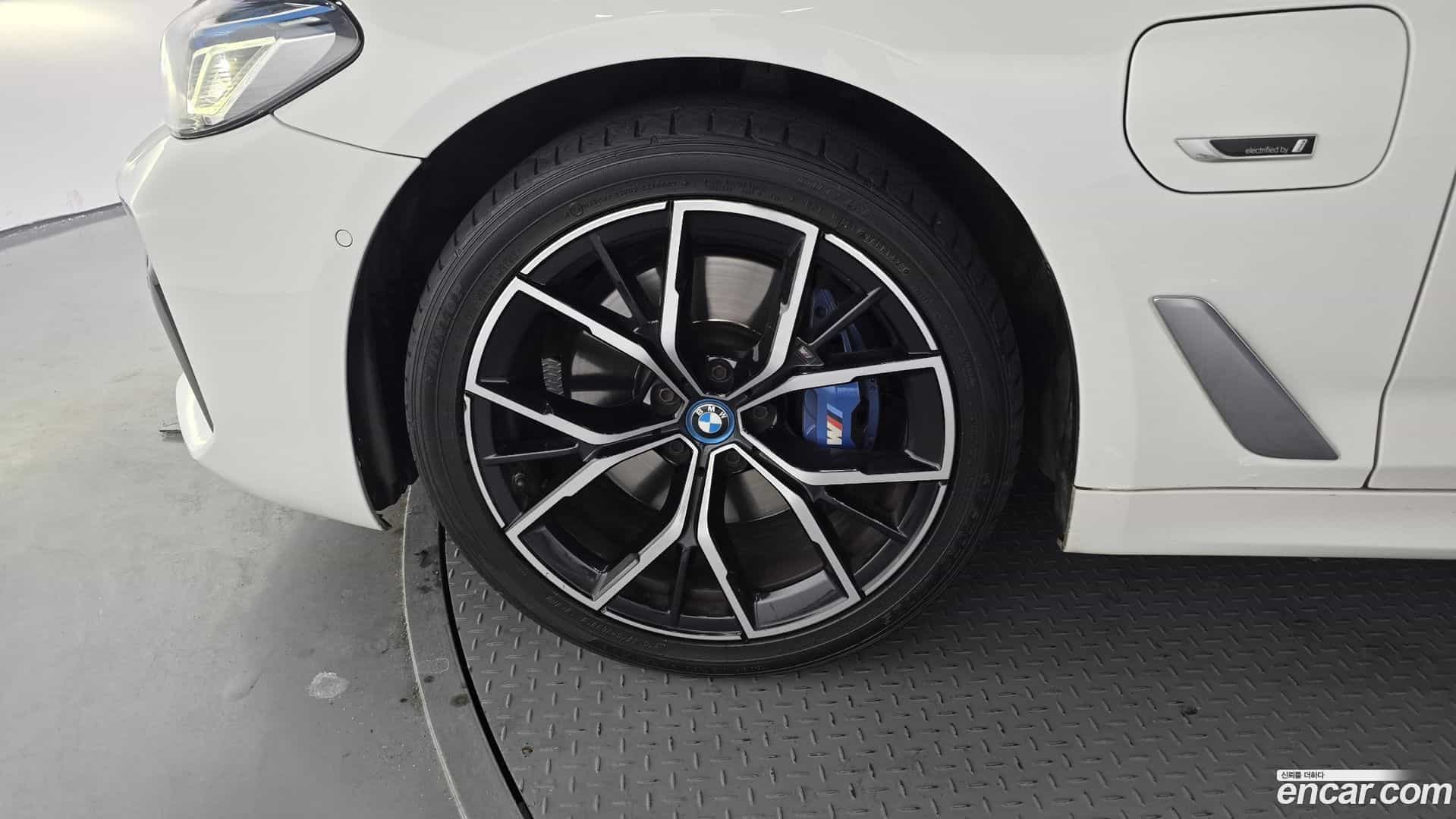 5-Series BMW 2021.9-OUTER-005