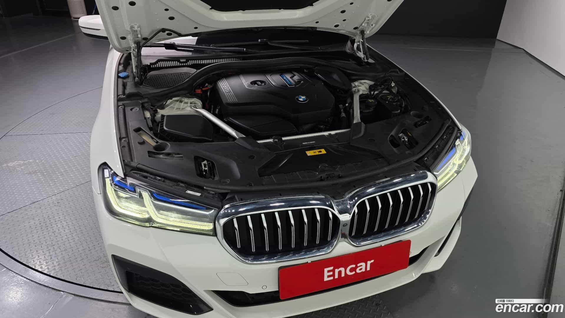 5-Series BMW 2021.9-INNER-006