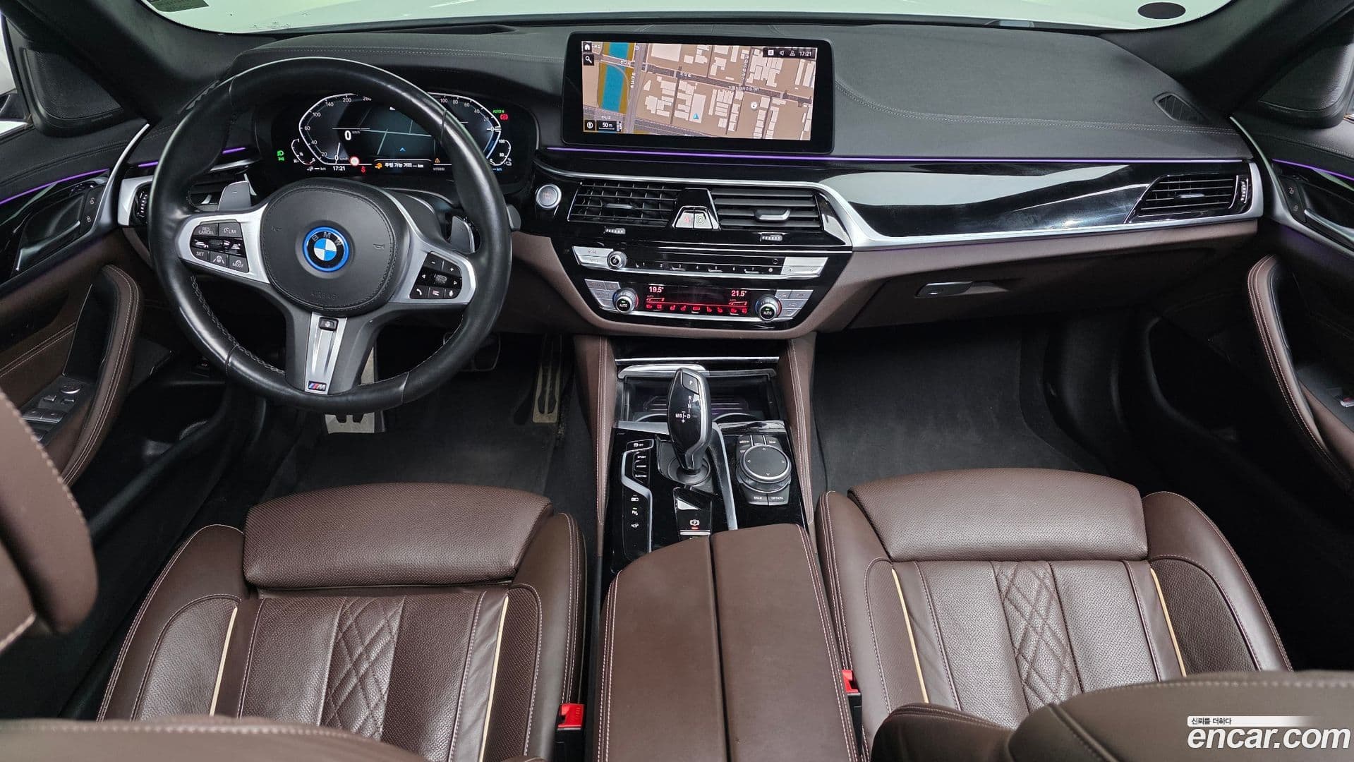 Main__Slider__Photo:5-Series BMW 2021.9-6