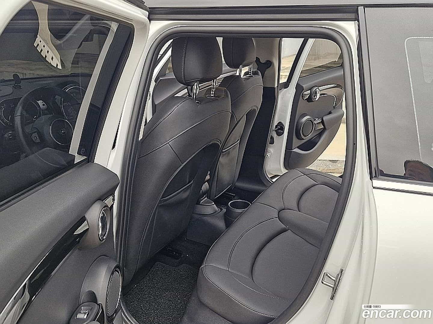 Cooper Mini 2024.4-OPTION-015