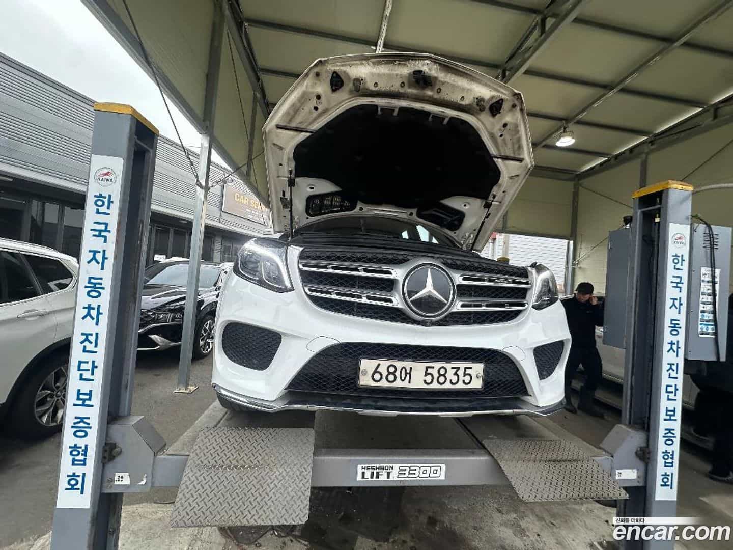 GLS-Class Mercedes-Benz 2018.7-OUTER-001