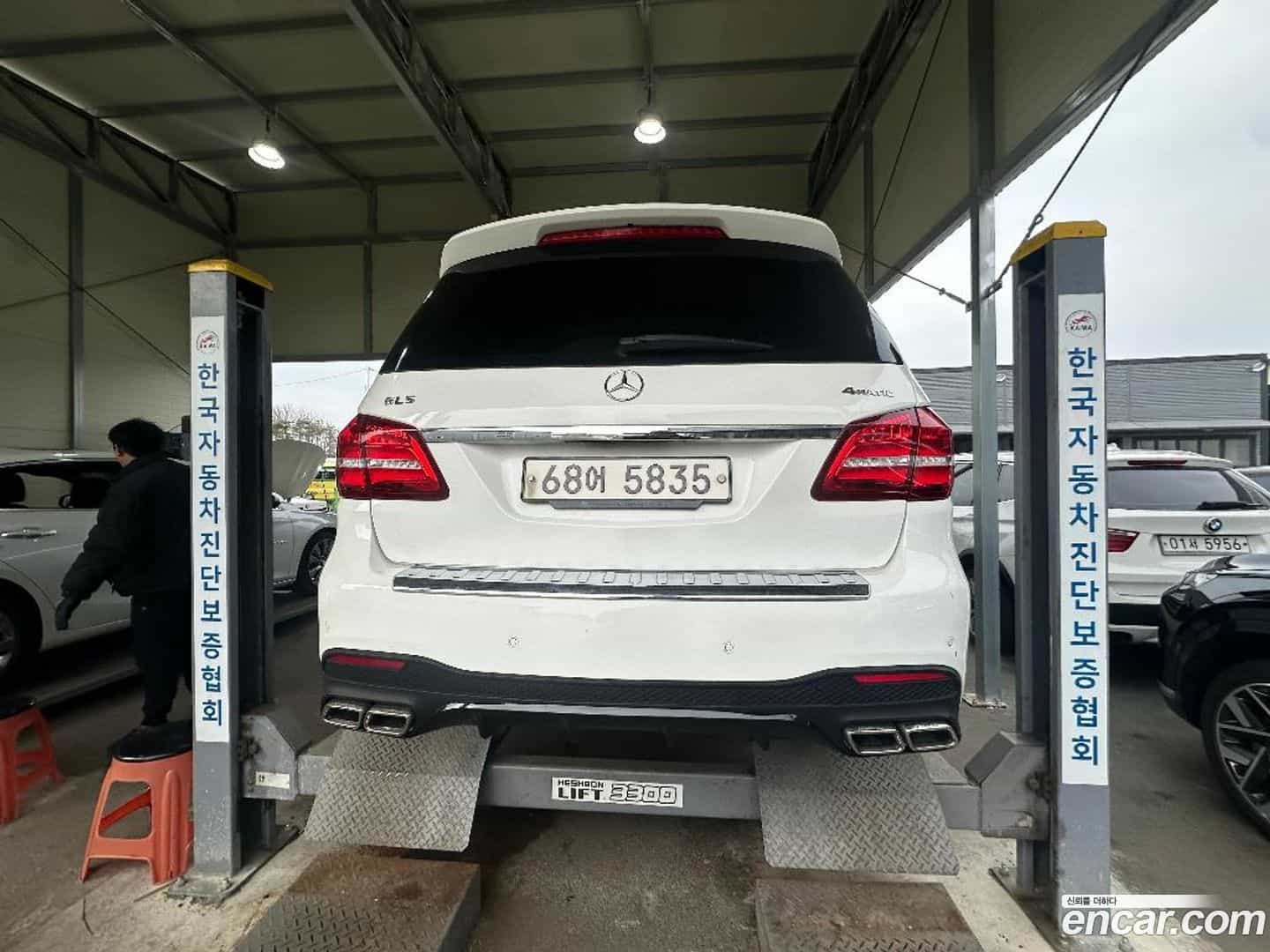 GLS-Class Mercedes-Benz 2018.7-OUTER-002
