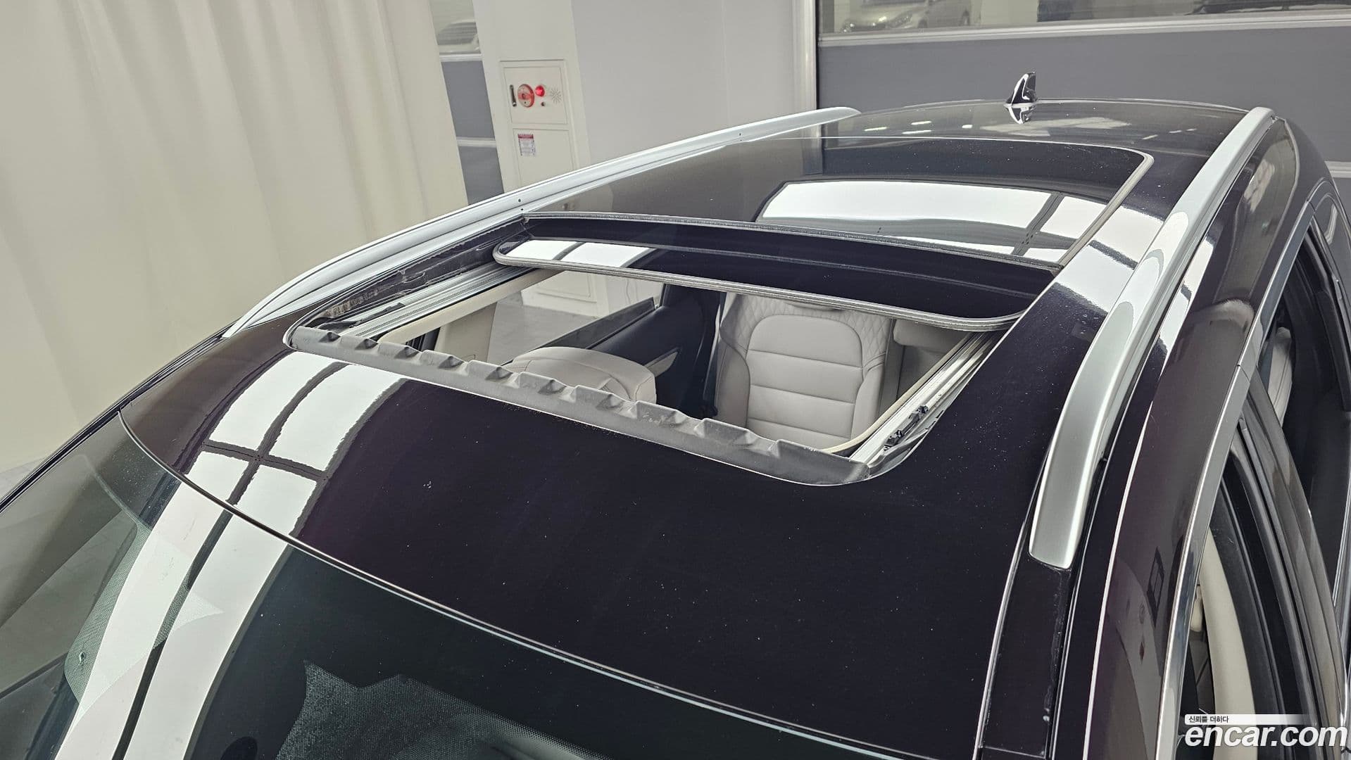 Main__Slider__Photo:QM6 Renault Korea 2022.2-18