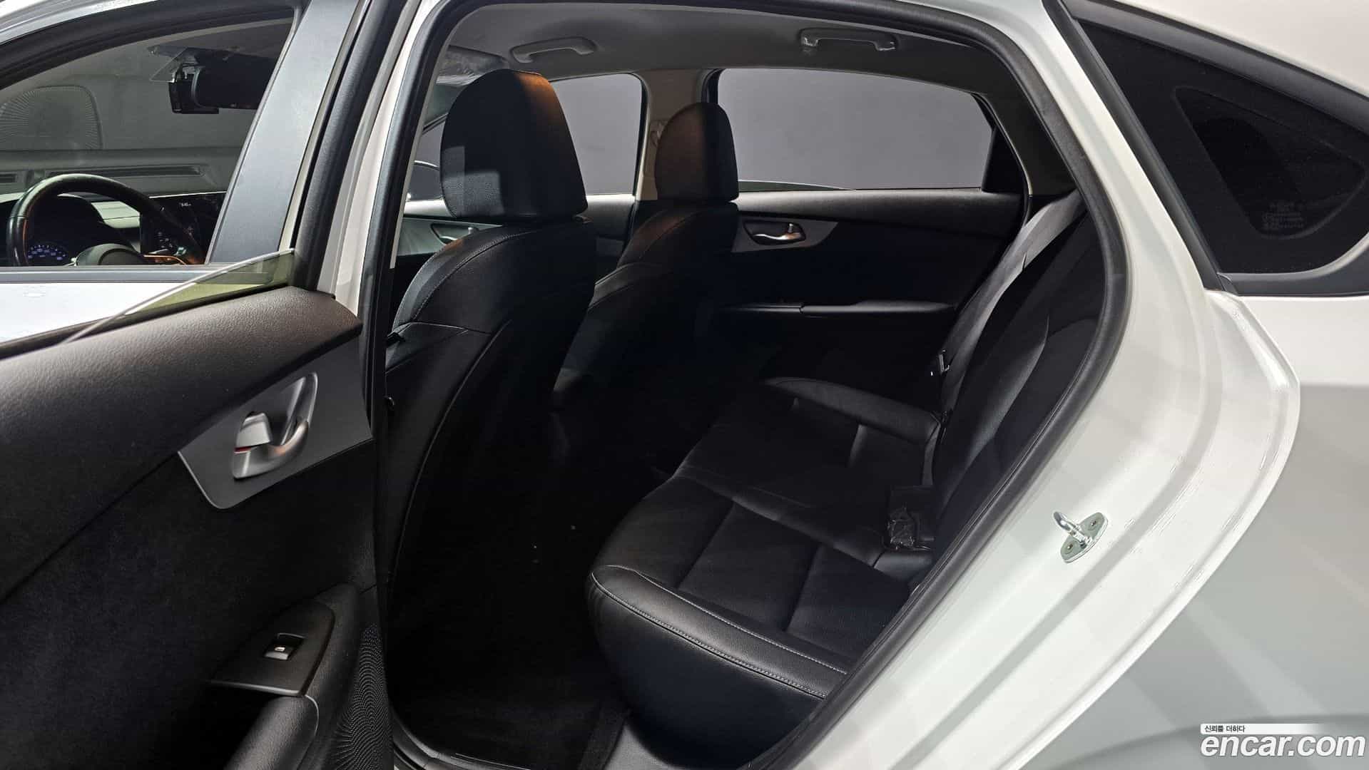 K3 Kia 2022.4-OPTION-016