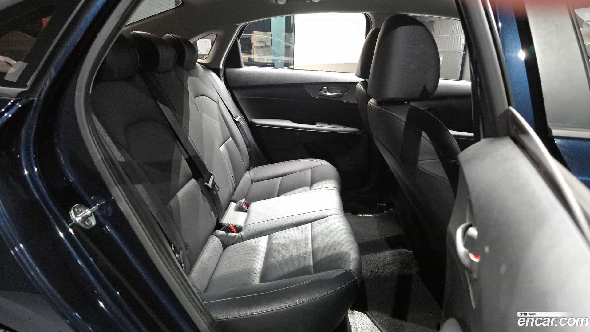 K3 Kia 2018.6-OPTION-016