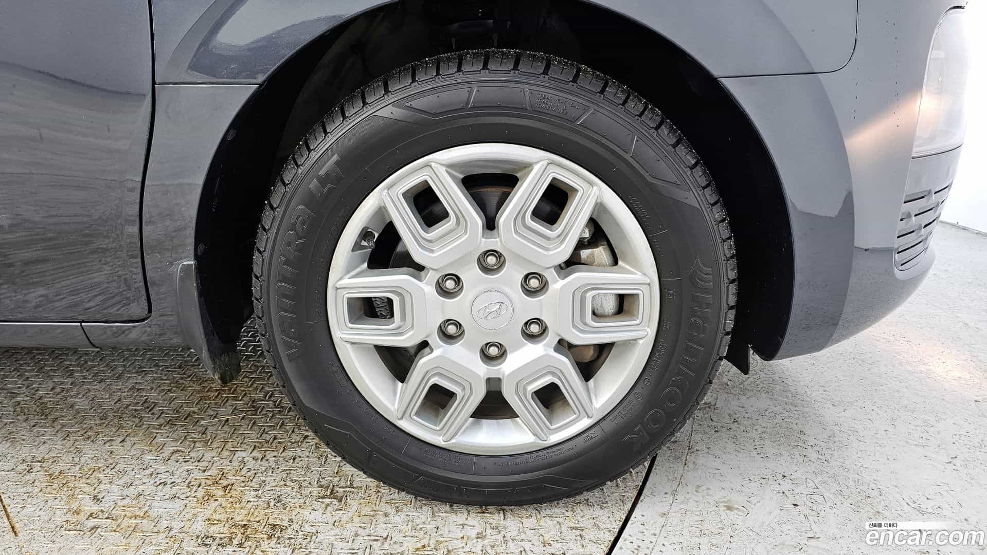 Staria Hyundai 2023.2-OUTER-005