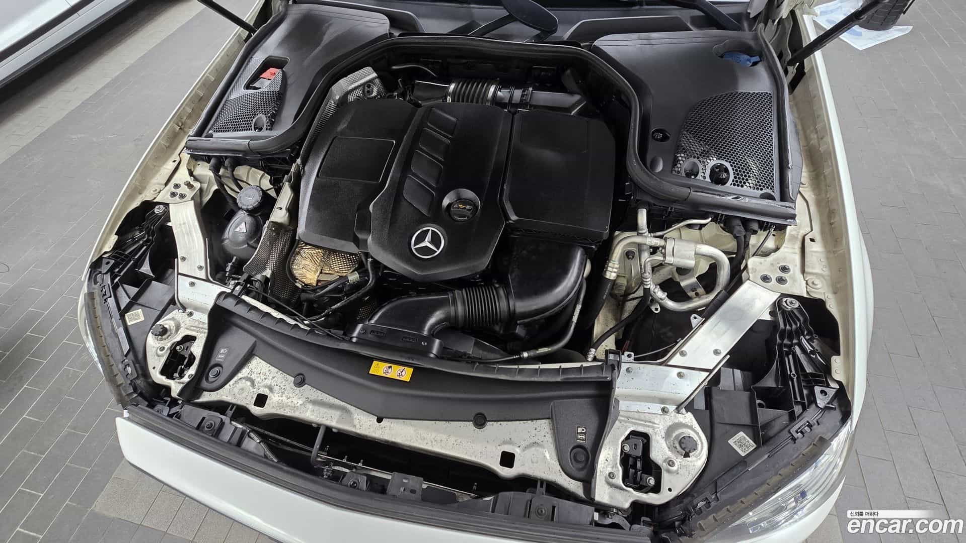 E-Class Mercedes-Benz 2017.1-OUTER-006