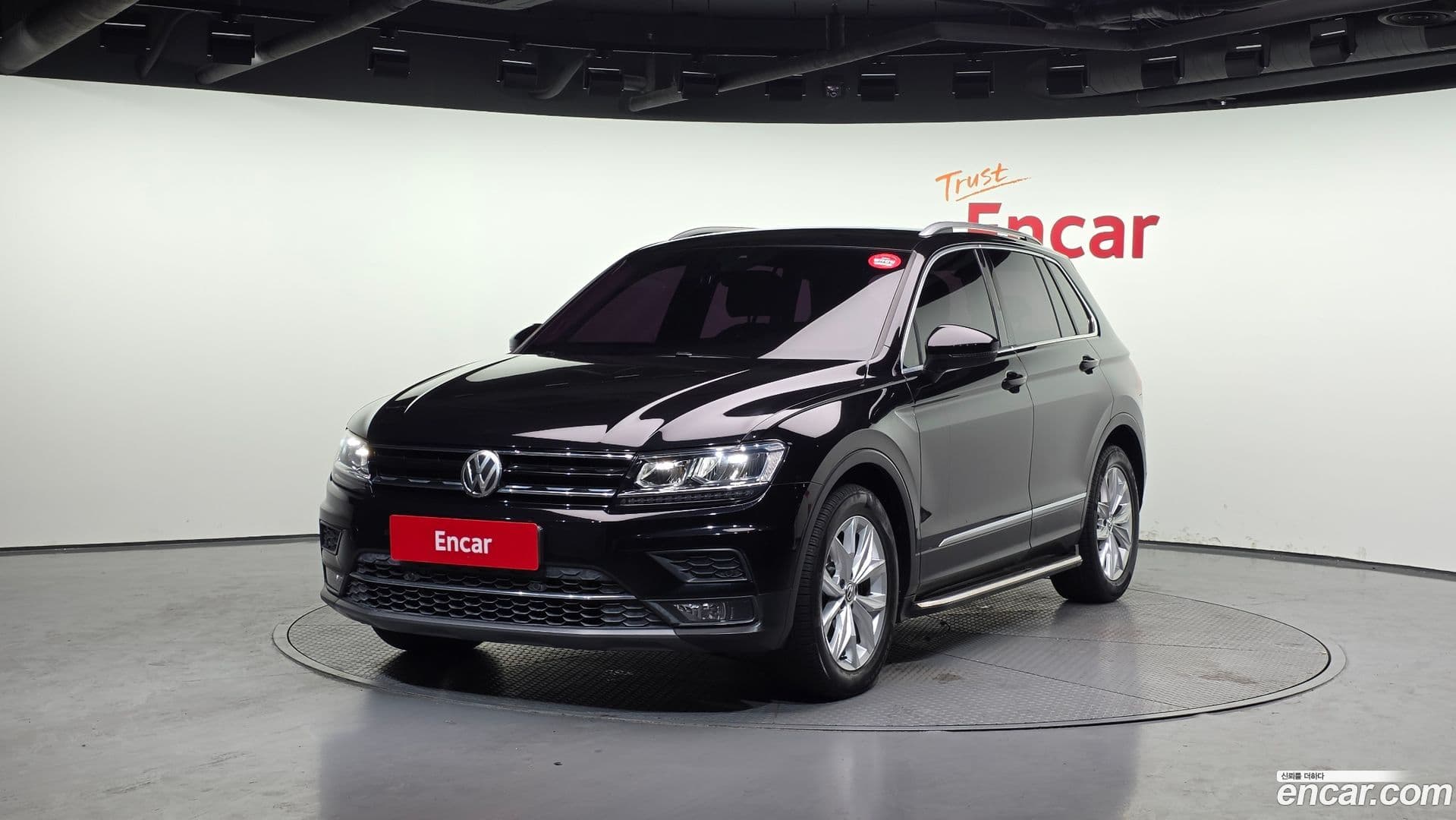 Main__Slider__Photo:Tiguan Volkswagen 2018.5-0