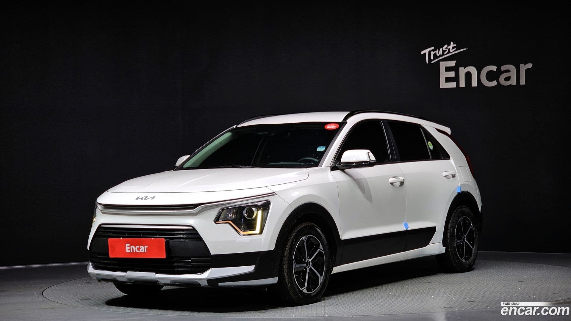 Main__Slider__Photo:Niro Kia 2022.3-0