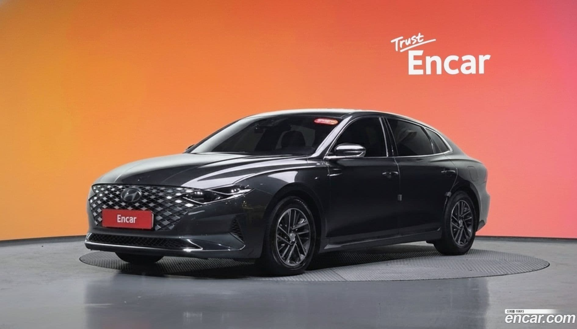 Main__Slider__Photo:Grandeur Hyundai 2021.3-0