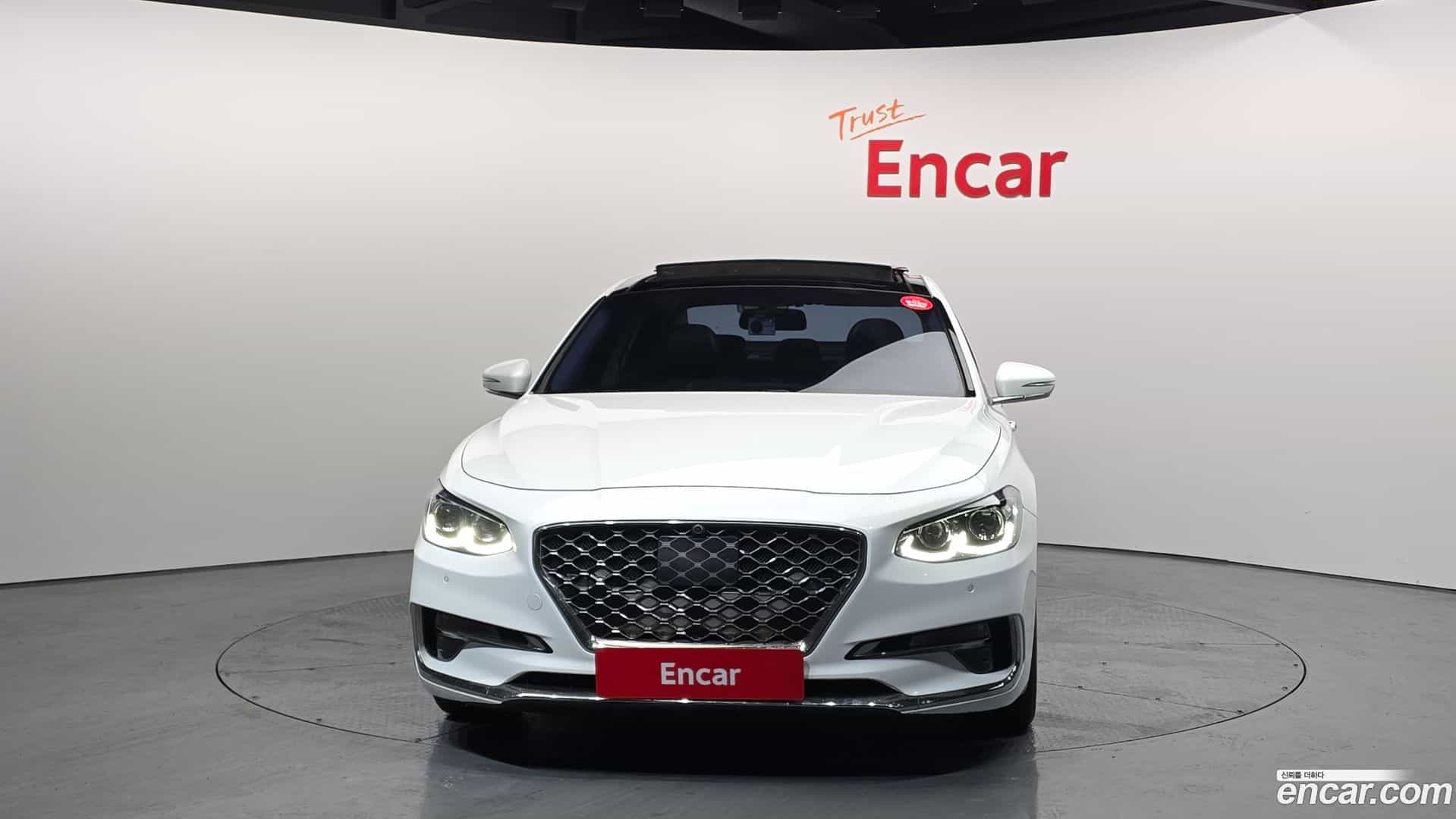 Grandeur Hyundai 2018.1-OUTER-003