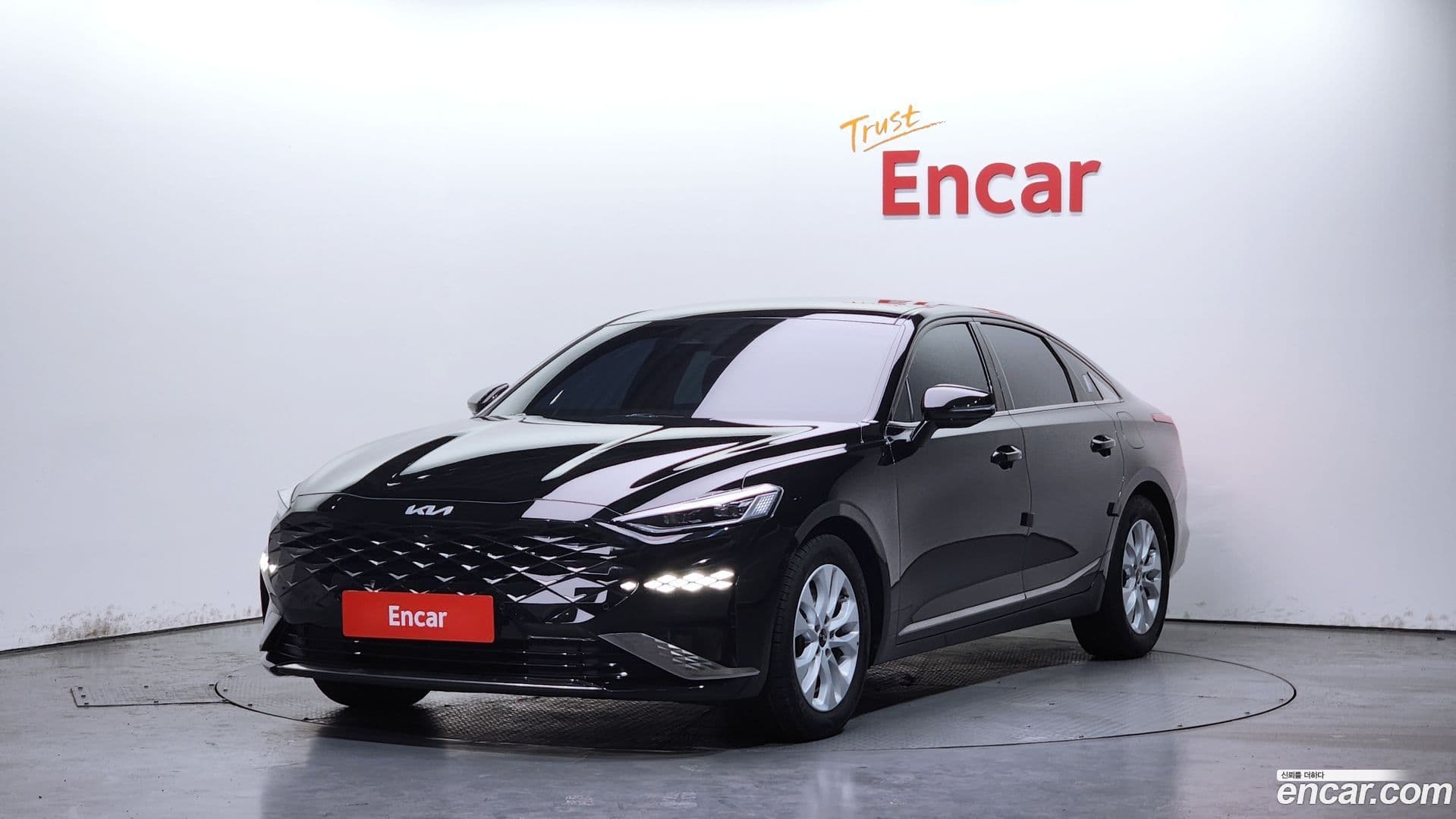Main__Slider__Photo:K8 Kia 2021.10-0