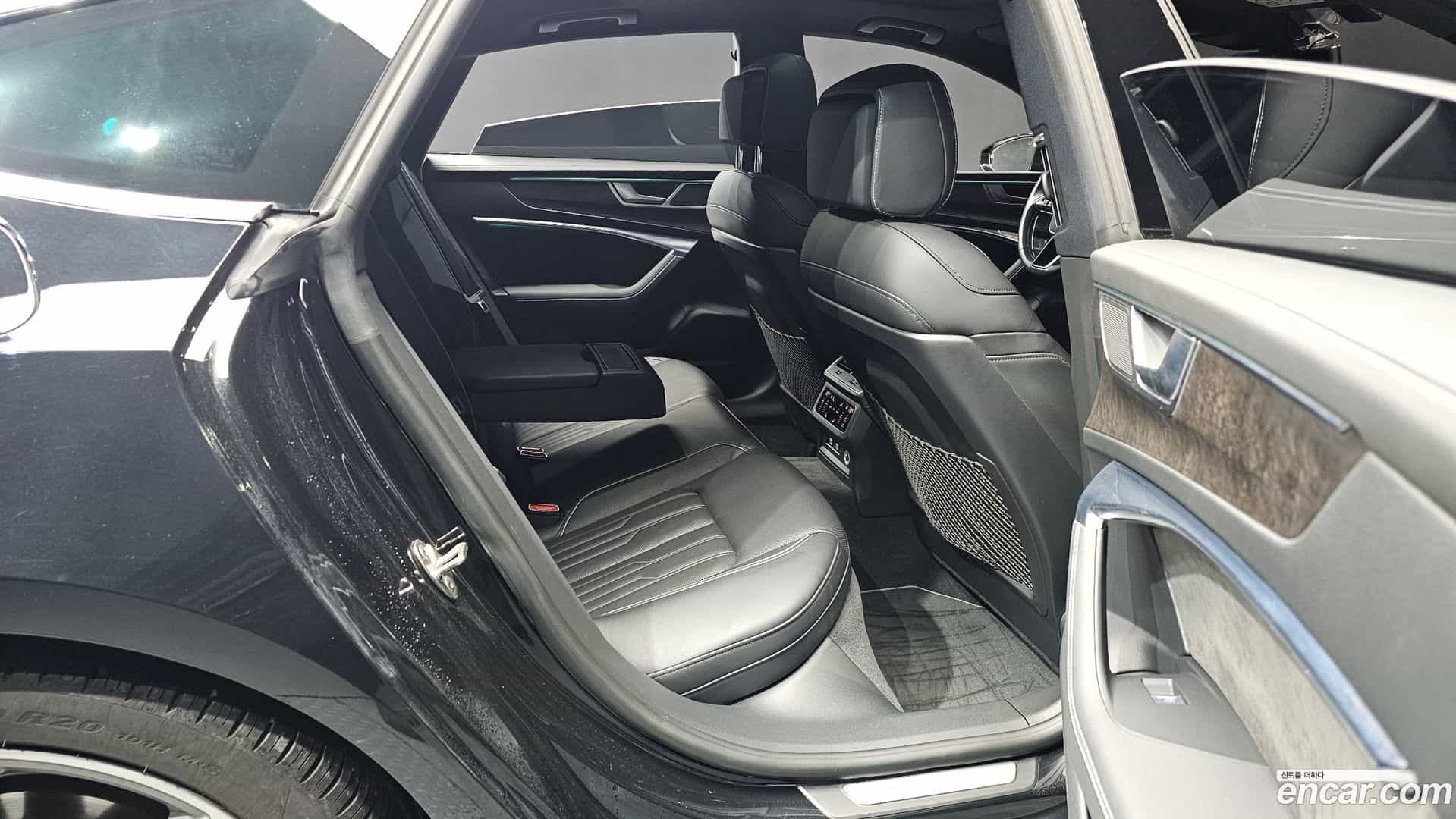 A7 Audi 2020.11-OPTION-016