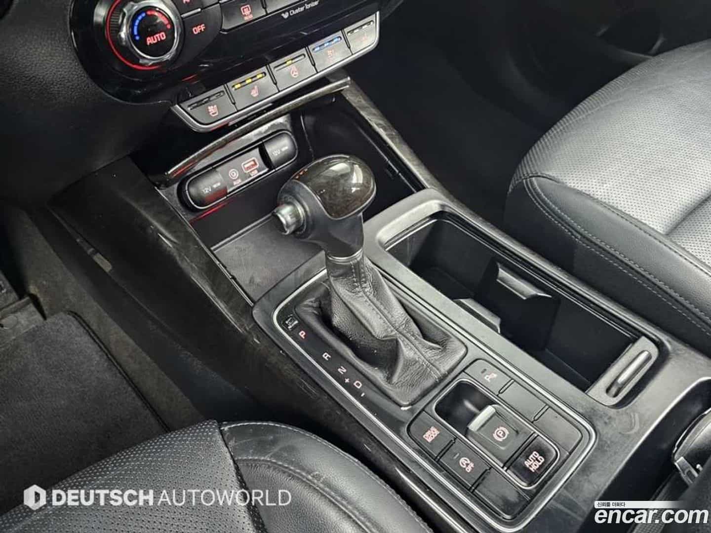 Sorento Kia 2016.0-INNER-009