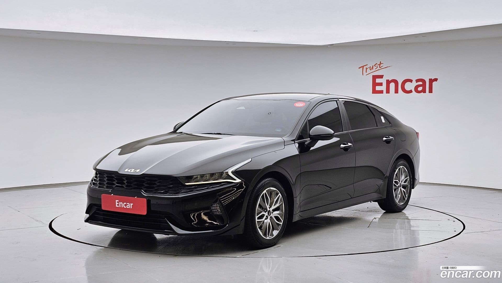 Main__Slider__Photo:K5 Kia 2021.10-0
