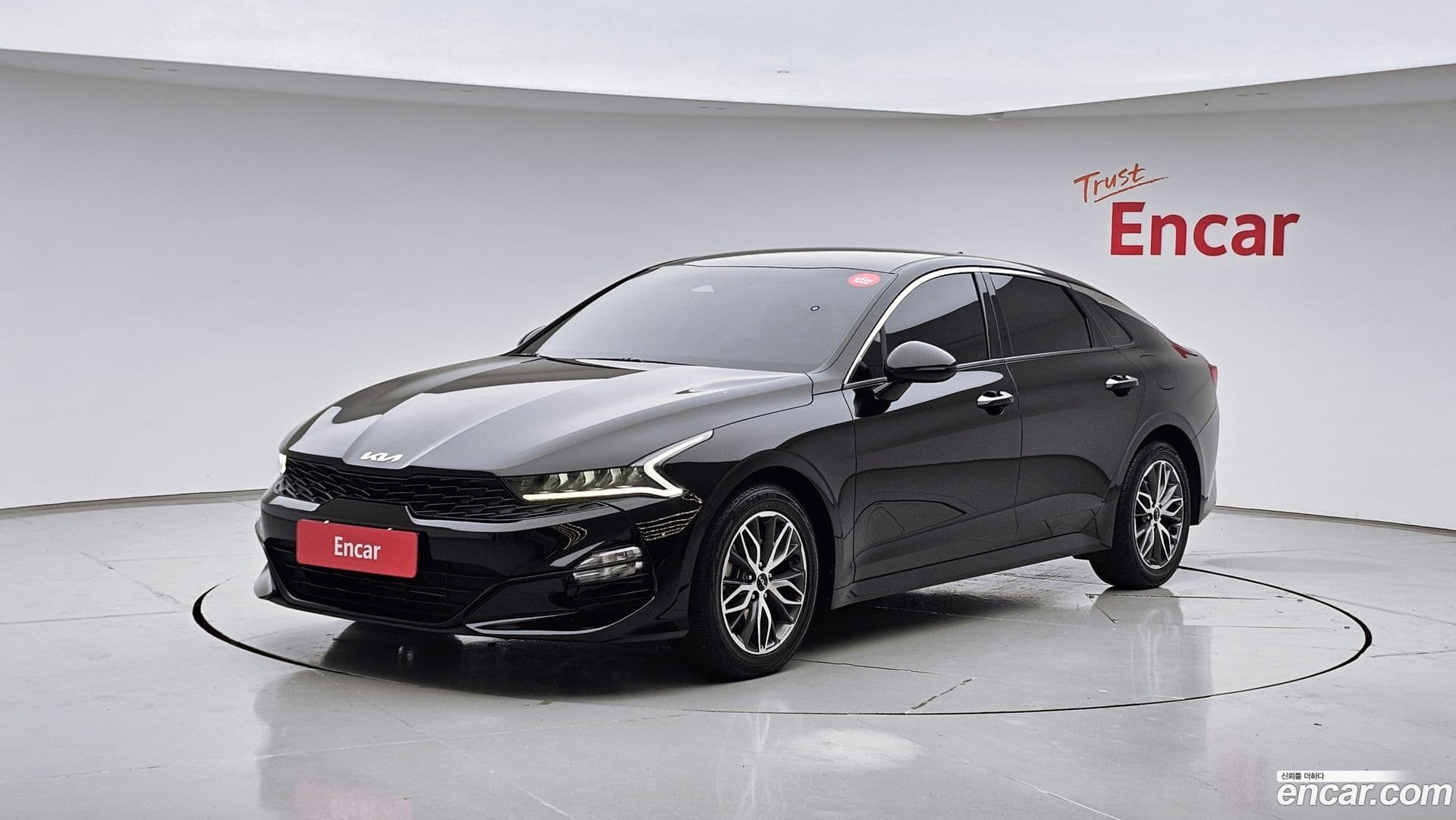 Main__Slider__Photo:K5 Kia 2022.9-0