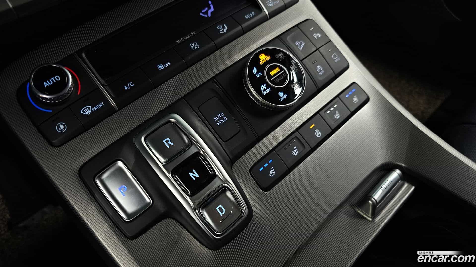 Palisade Hyundai 2021.0-INNER-009