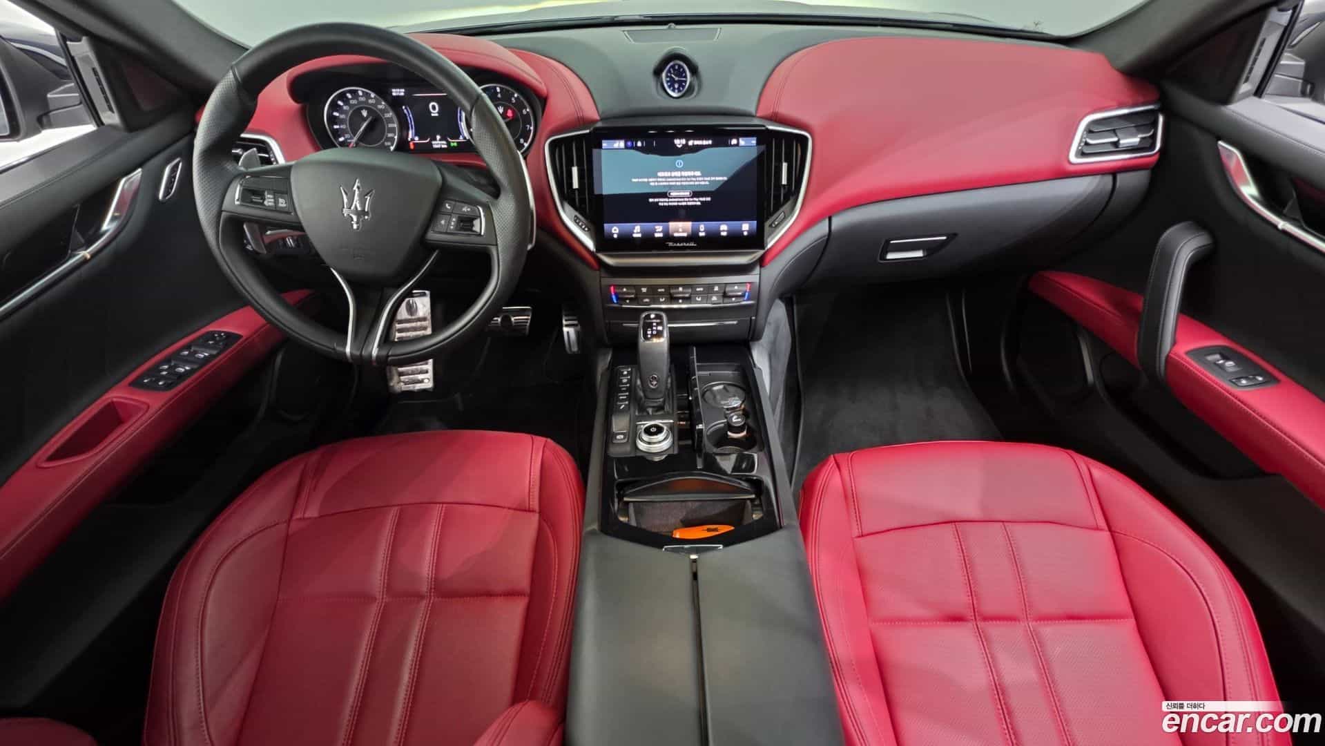 Ghibli Maserati 2022.8-INNER-007