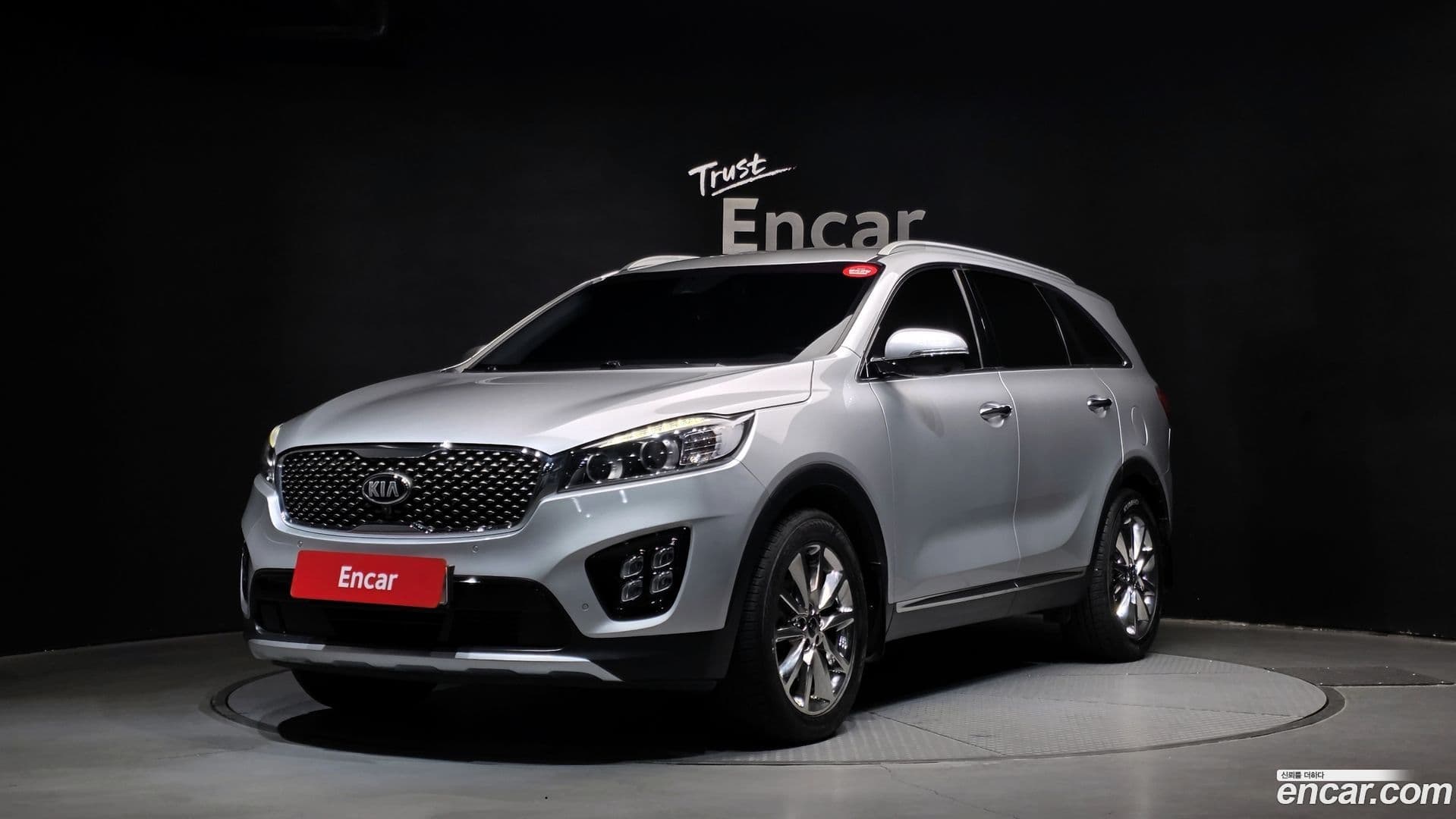 Main__Slider__Photo:Sorento Kia 2016.3-0