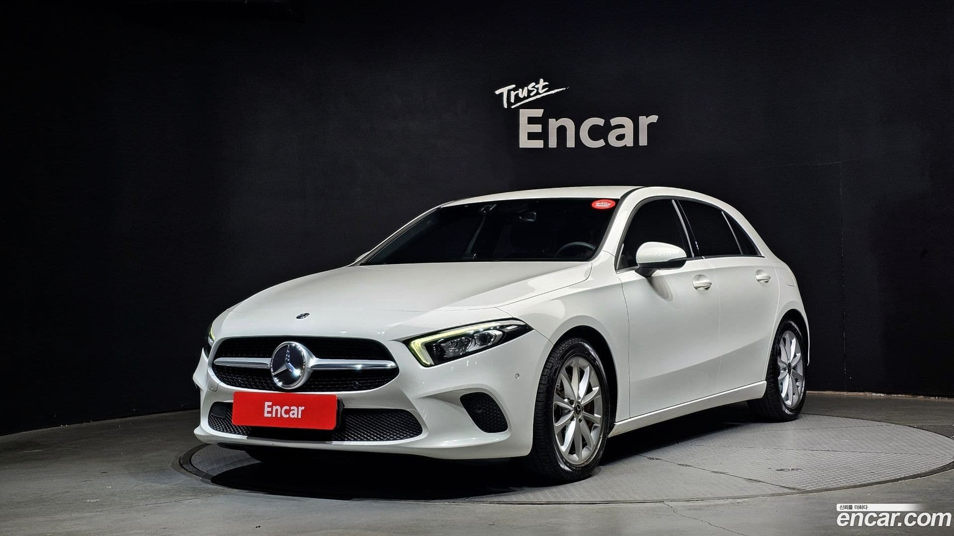 Main__Slider__Photo:A-Class Mercedes-Benz 2019.8-0