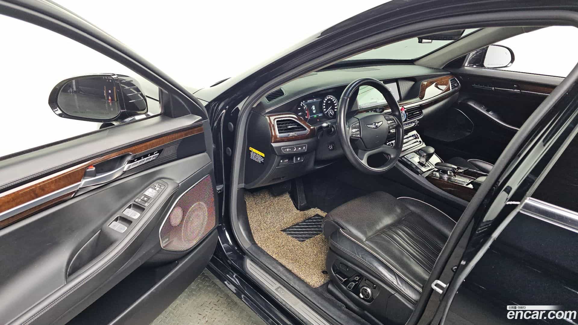 EQ900 Genesis 2016.7-INNER-010