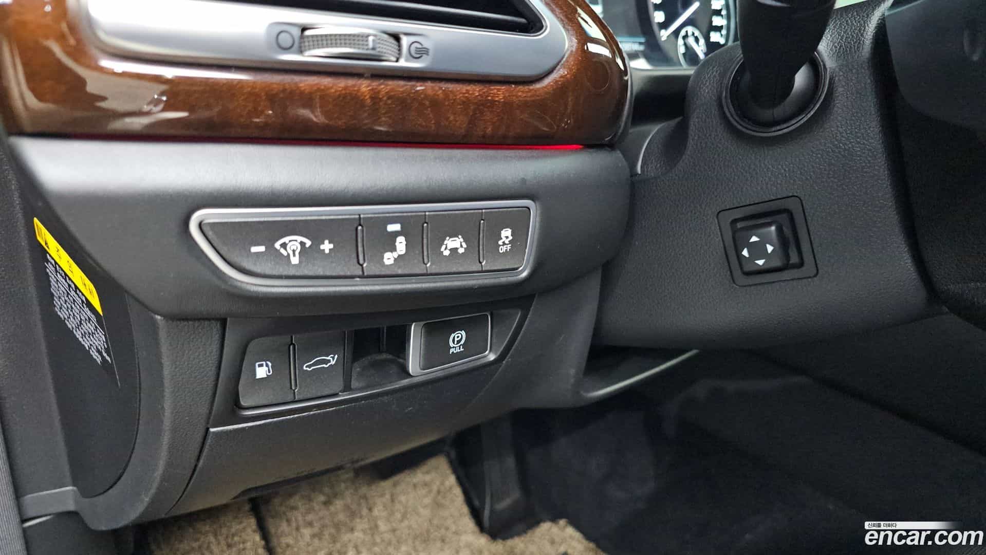 EQ900 Genesis 2016.7-OPTION-016