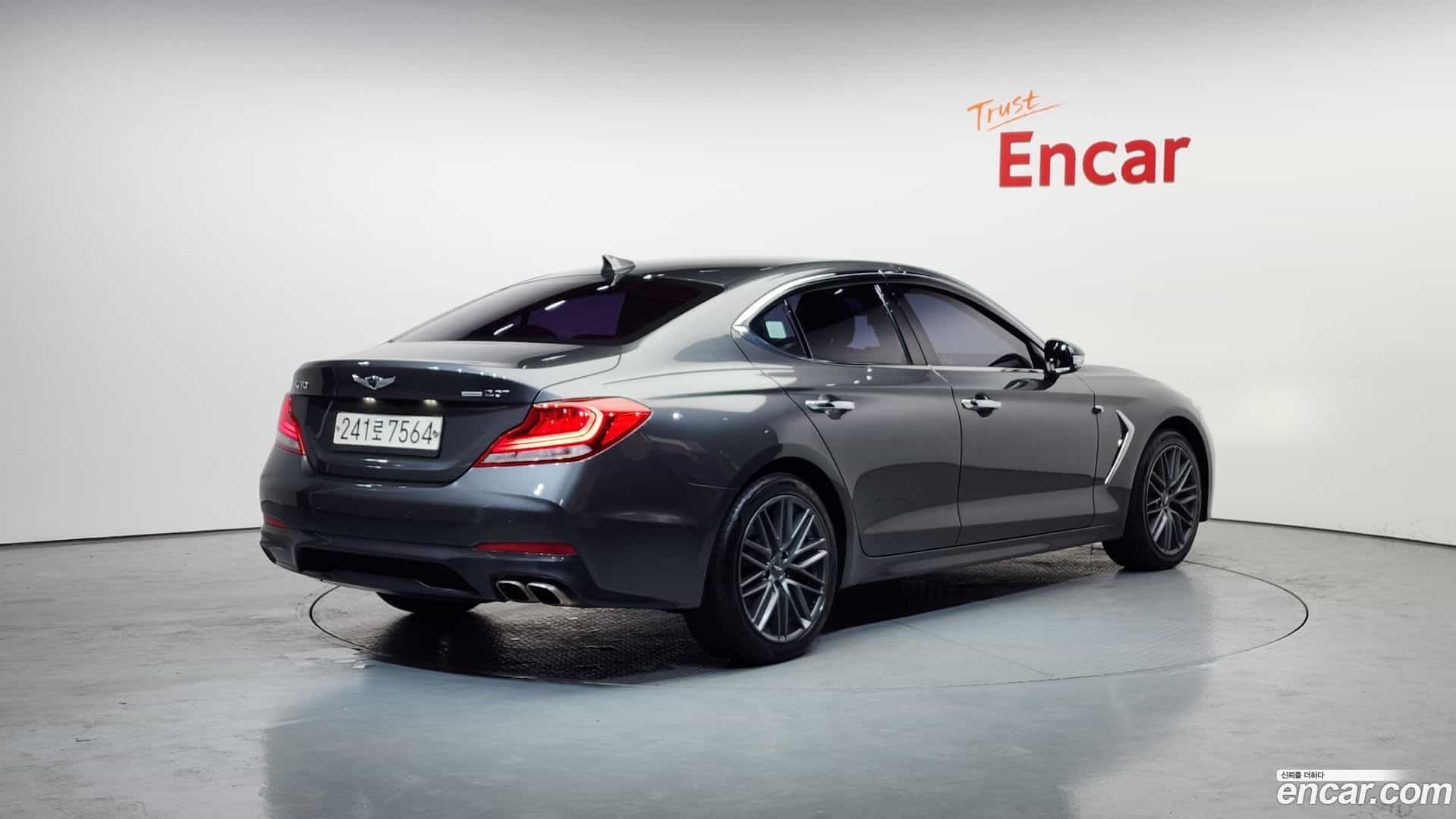 G70 Genesis 2018.9-OUTER-002