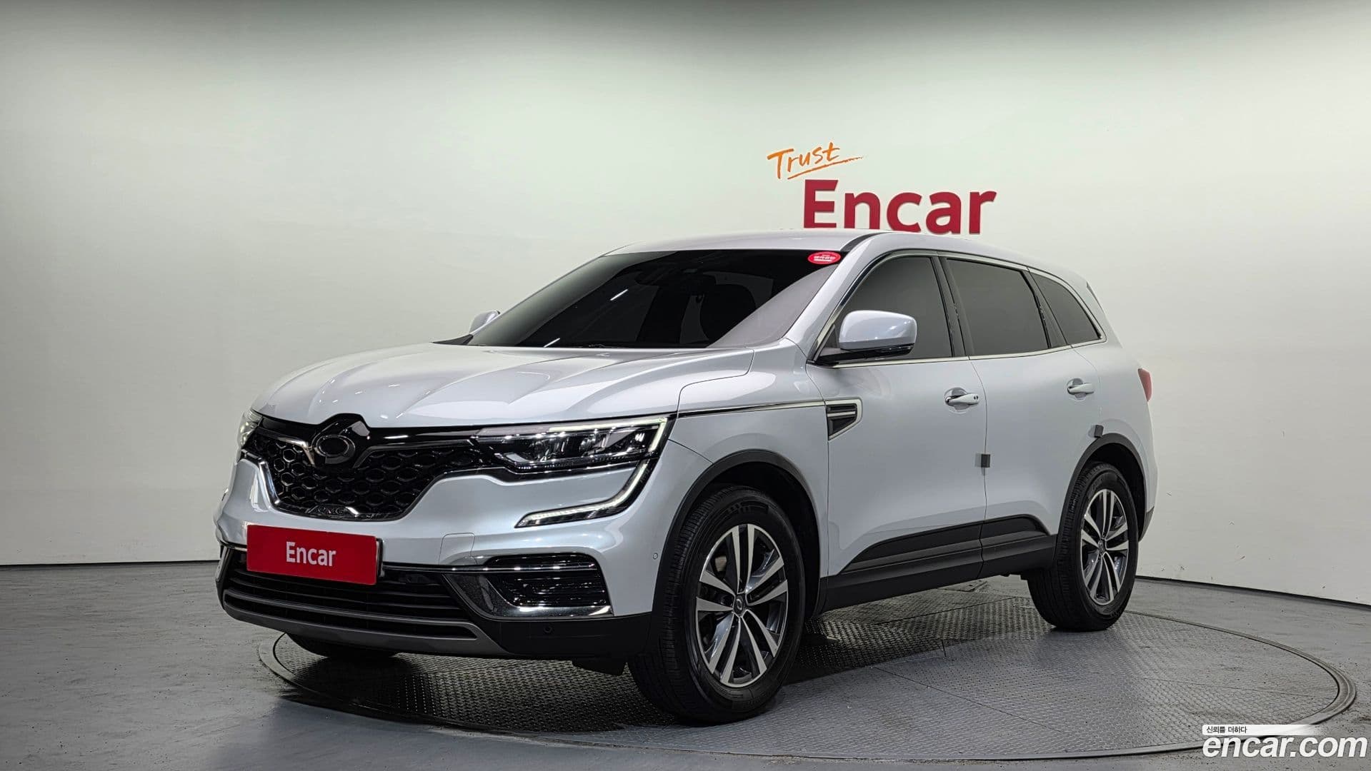Main__Slider__Photo:QM6 Renault Korea 2021.3-0