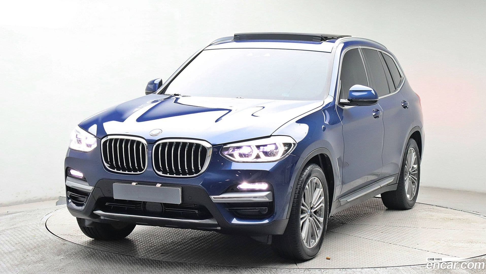Main__Slider__Photo:X3 BMW 2020.4-0