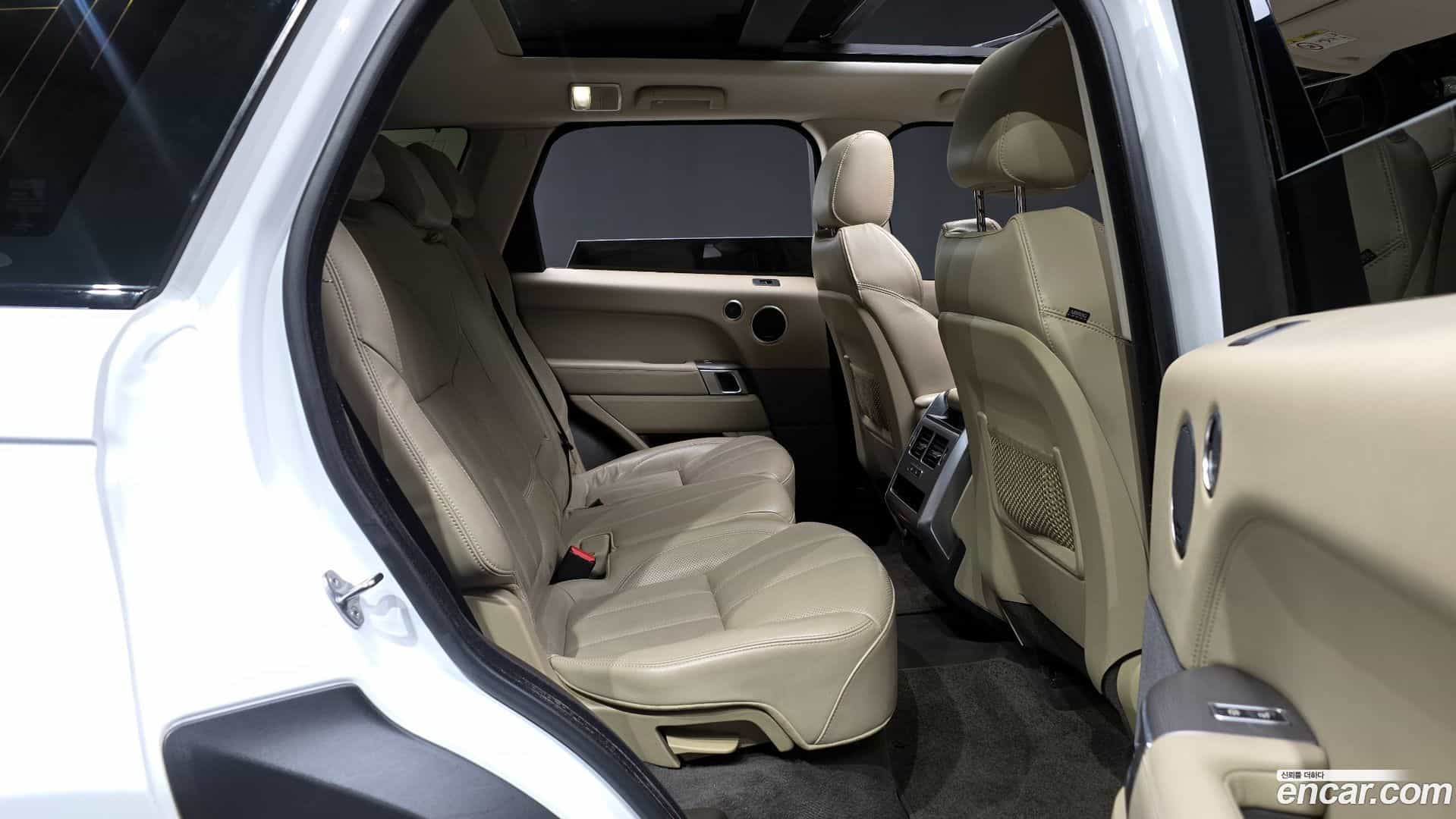 Range Rover Sport Land Rover 2014.8-OPTION-016
