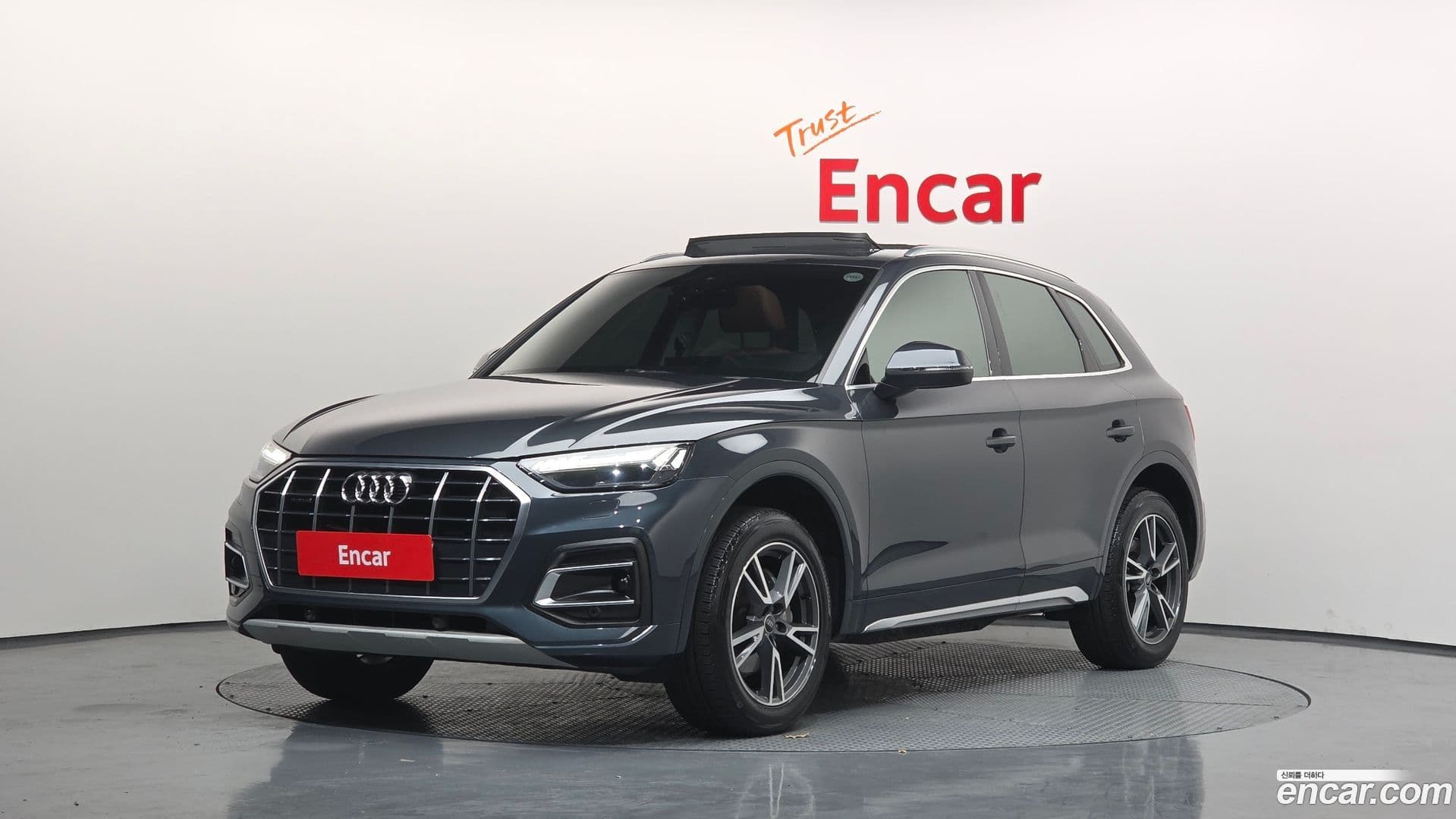 Main__Slider__Photo:Q5 Audi 2021.6-0