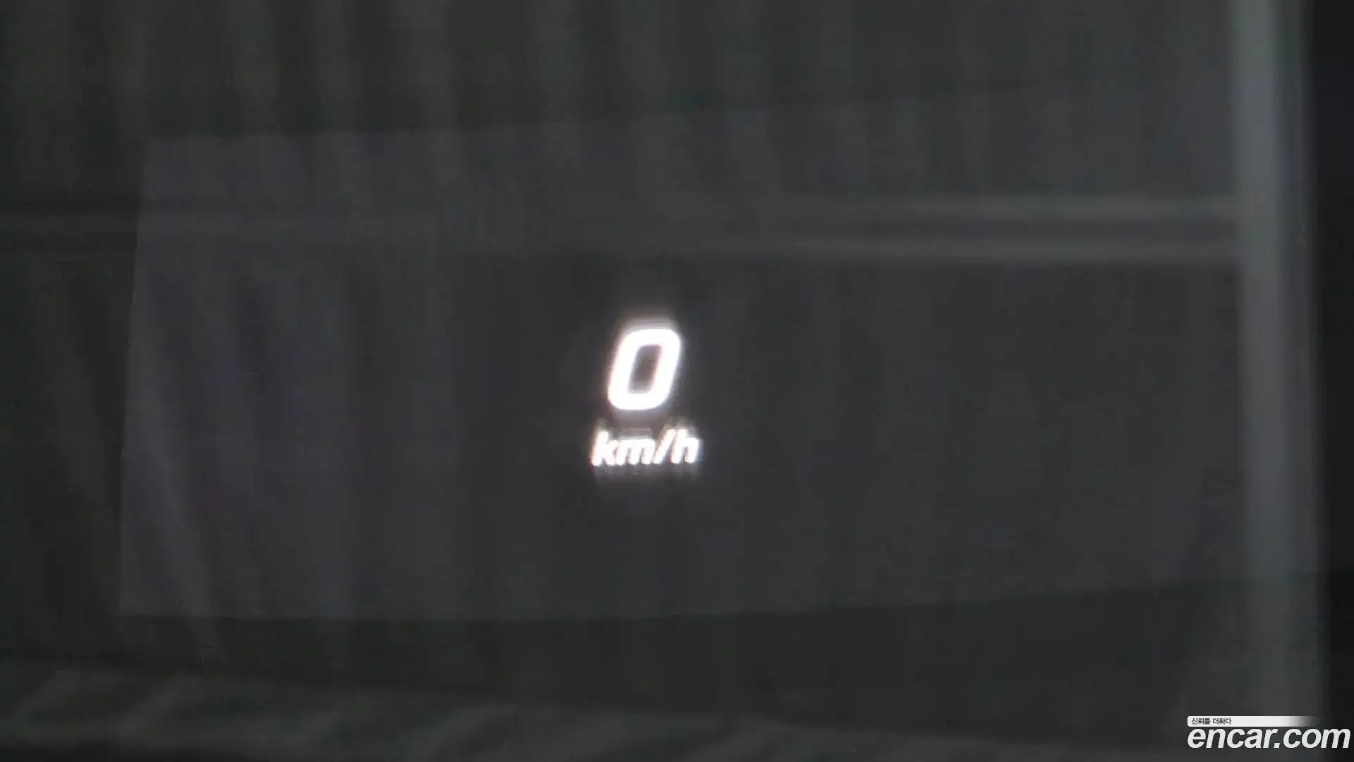 E-Class Mercedes-Benz 2017.7-OPTION-020
