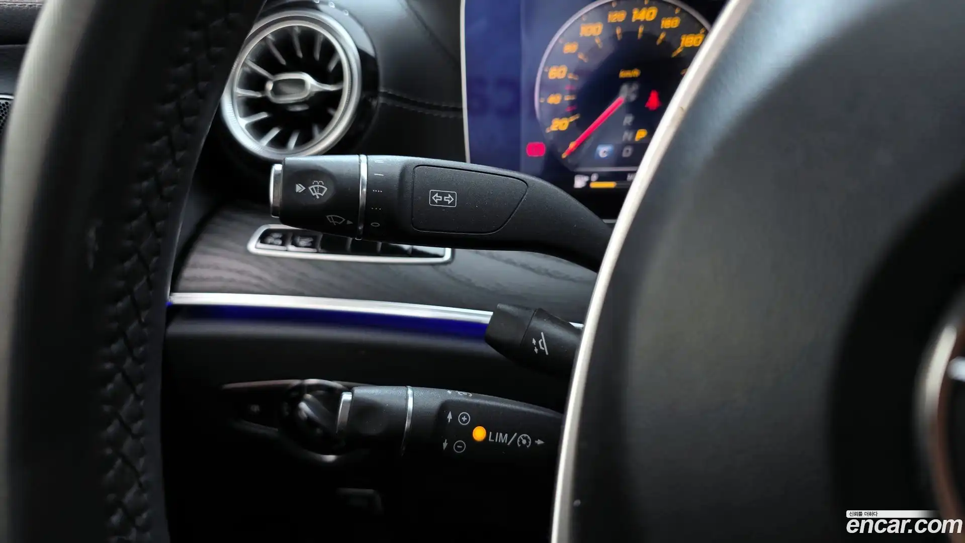 E-Class Mercedes-Benz 2017.7-OPTION-021