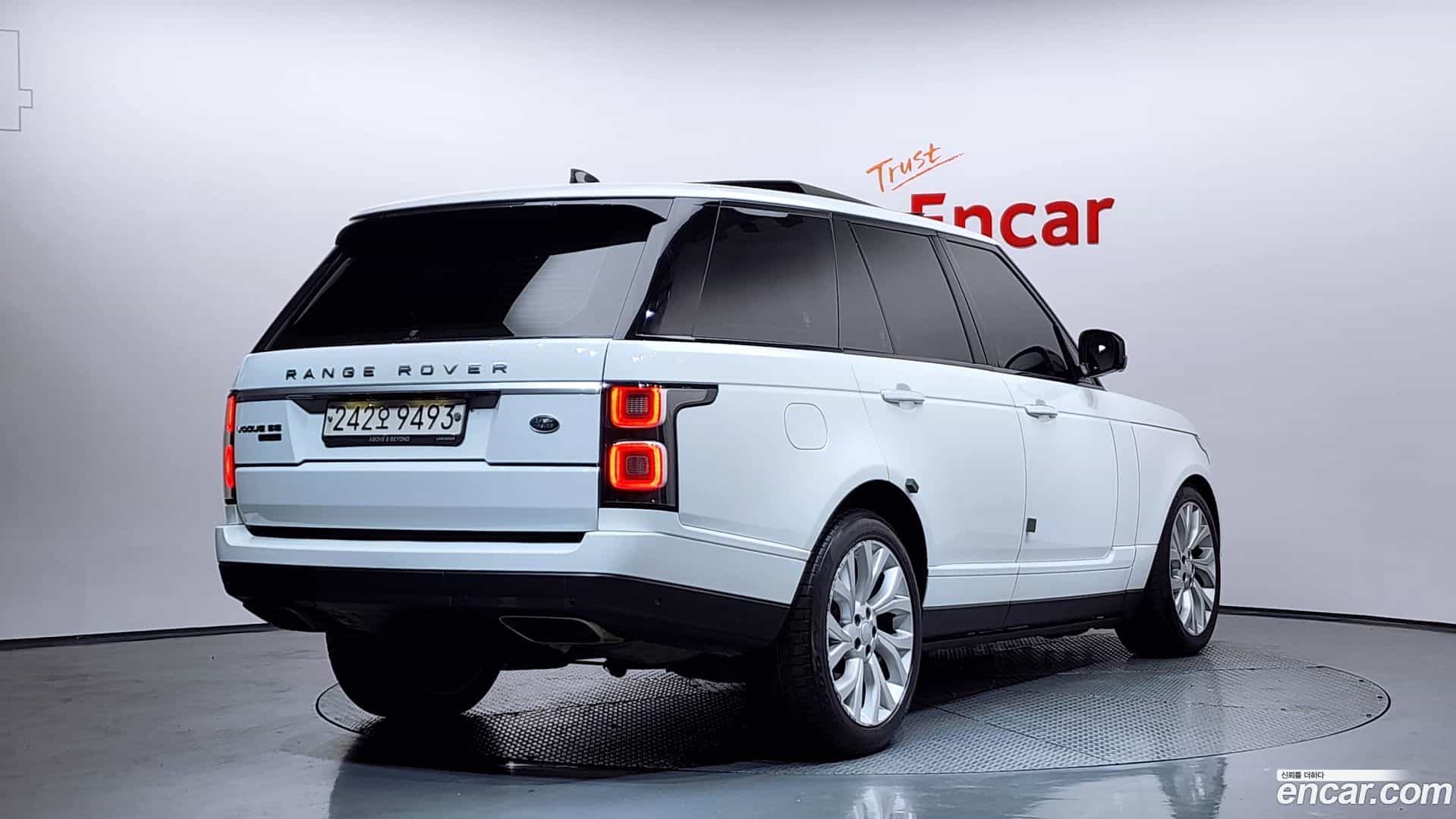 Range Rover Land Rover 2019.9-OUTER-002