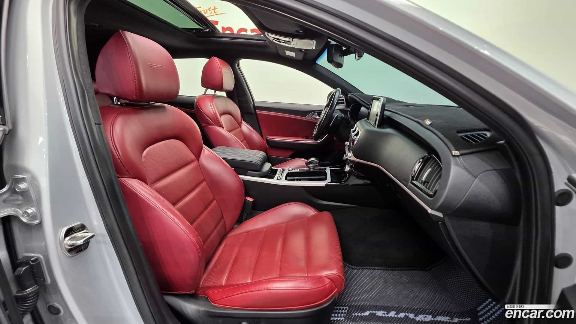 Stinger Kia 2017.7-INNER-010