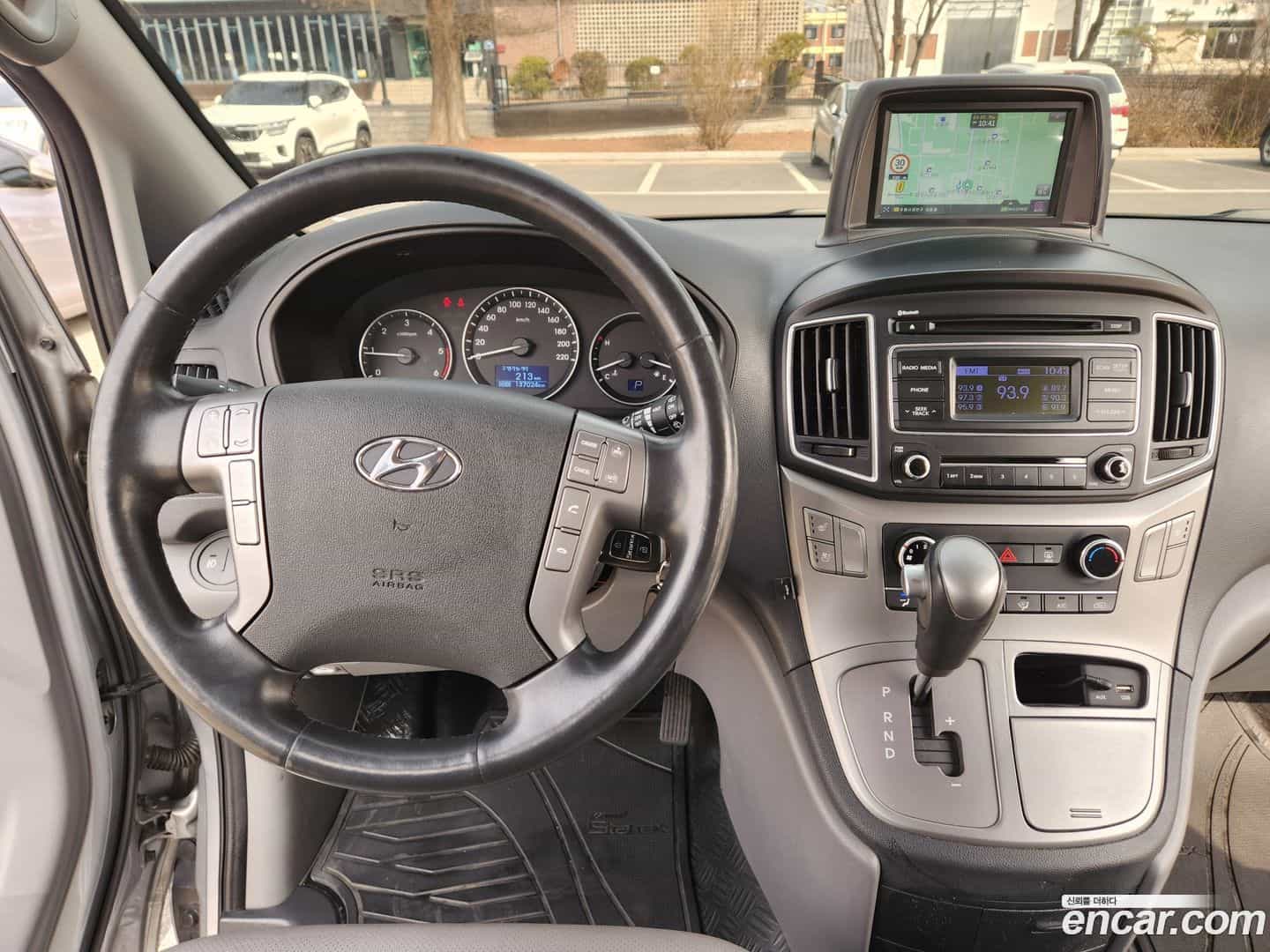 Starex Hyundai 2019.2-OPTION-017
