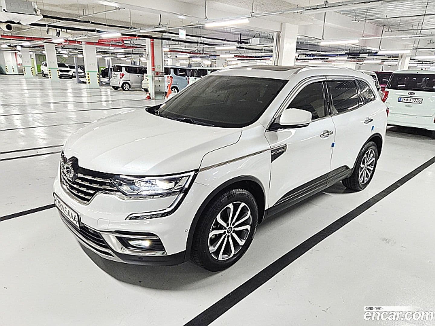 Main__Slider__Photo:QM6 Renault Korea 2019.9-0