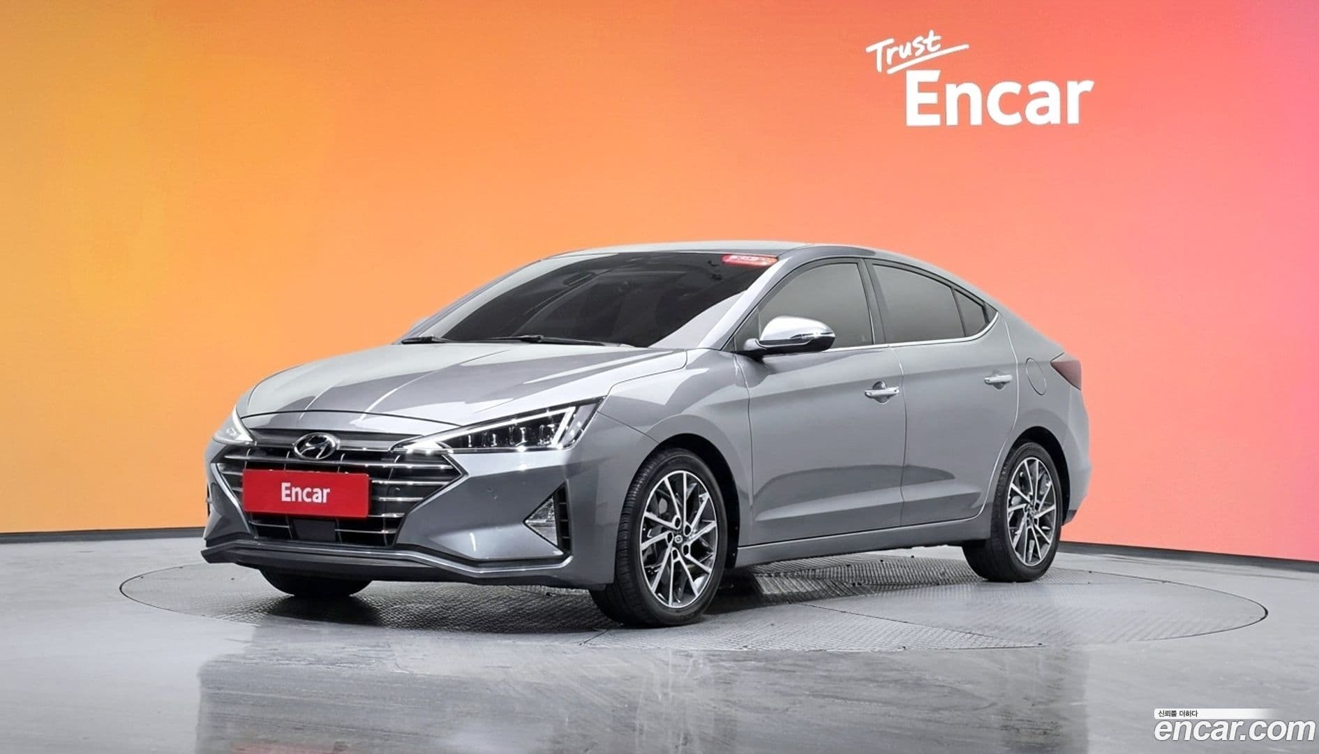 Main__Slider__Photo:AVANTE Hyundai 2019.2-0