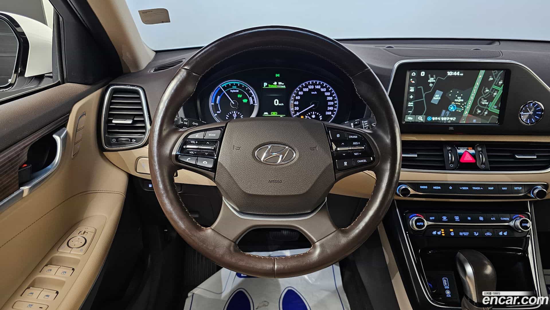 Grandeur Hyundai 2018.3-OPTION-018