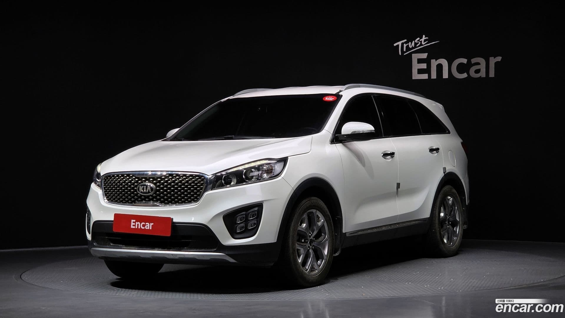 Main__Slider__Photo:Sorento Kia 2016.3-0