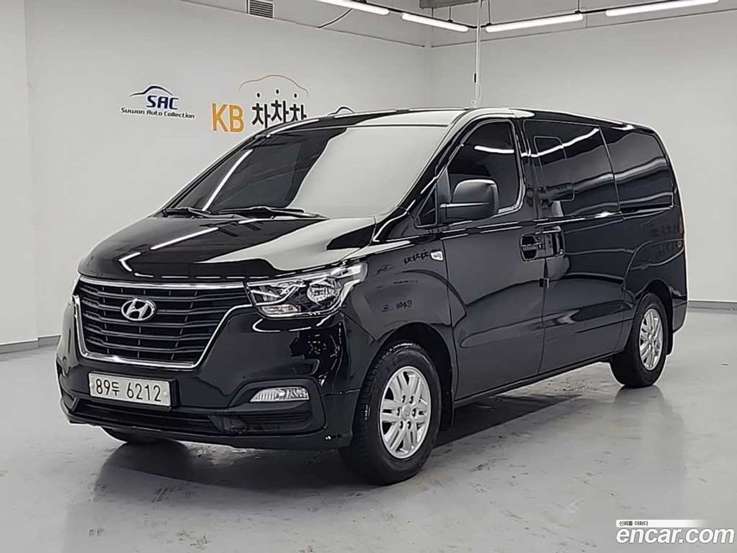 Main__Slider__Photo:Starex Hyundai 2019.4-0