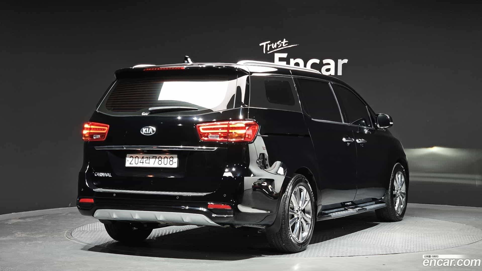 Canival Kia 2020.2-OUTER-002