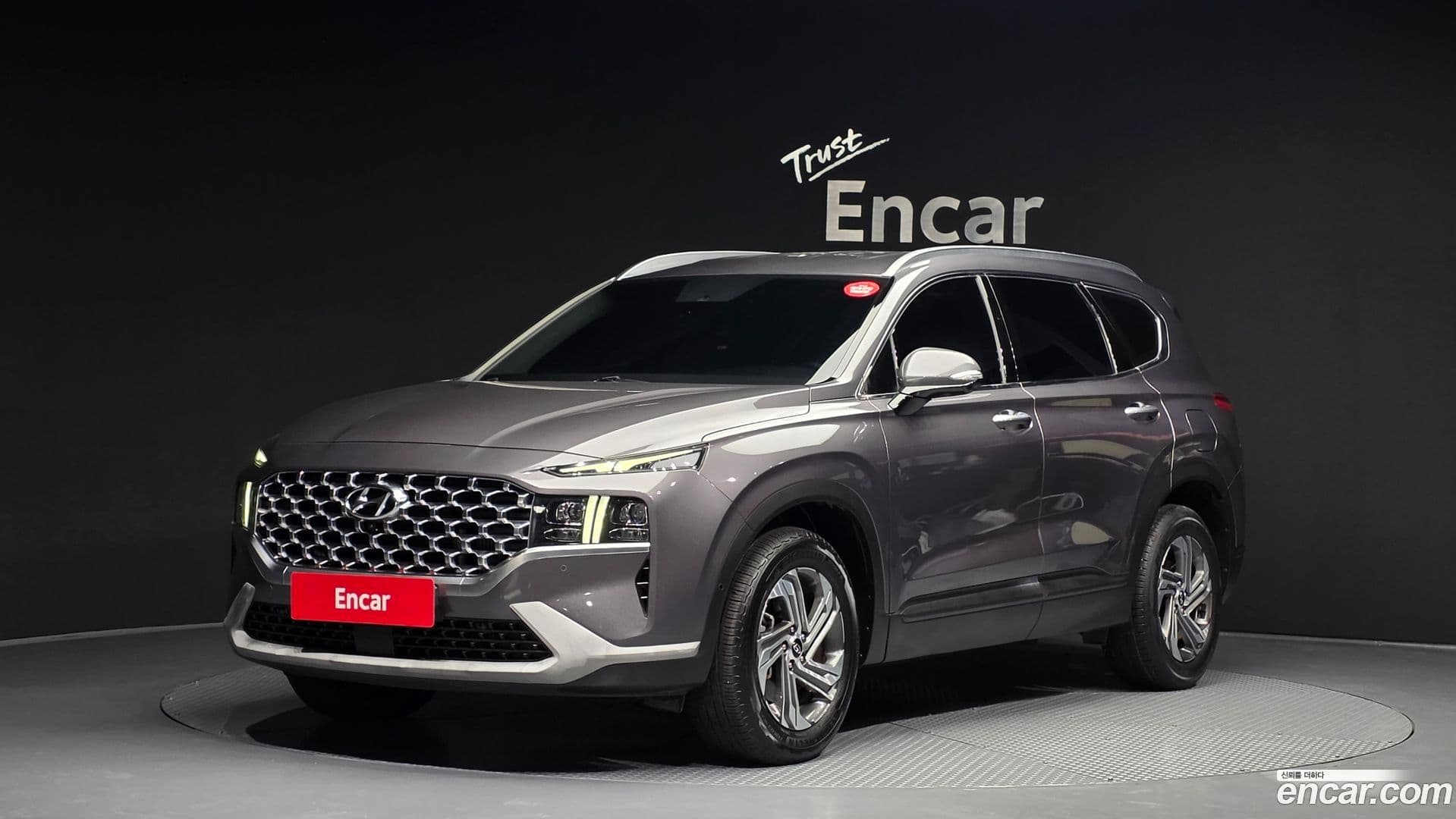 Main__Slider__Photo:Santafe Hyundai 2020.10-0