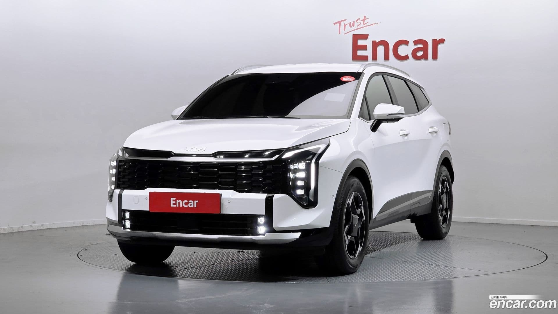 Main__Slider__Photo:Sportage Kia 2025.2-0