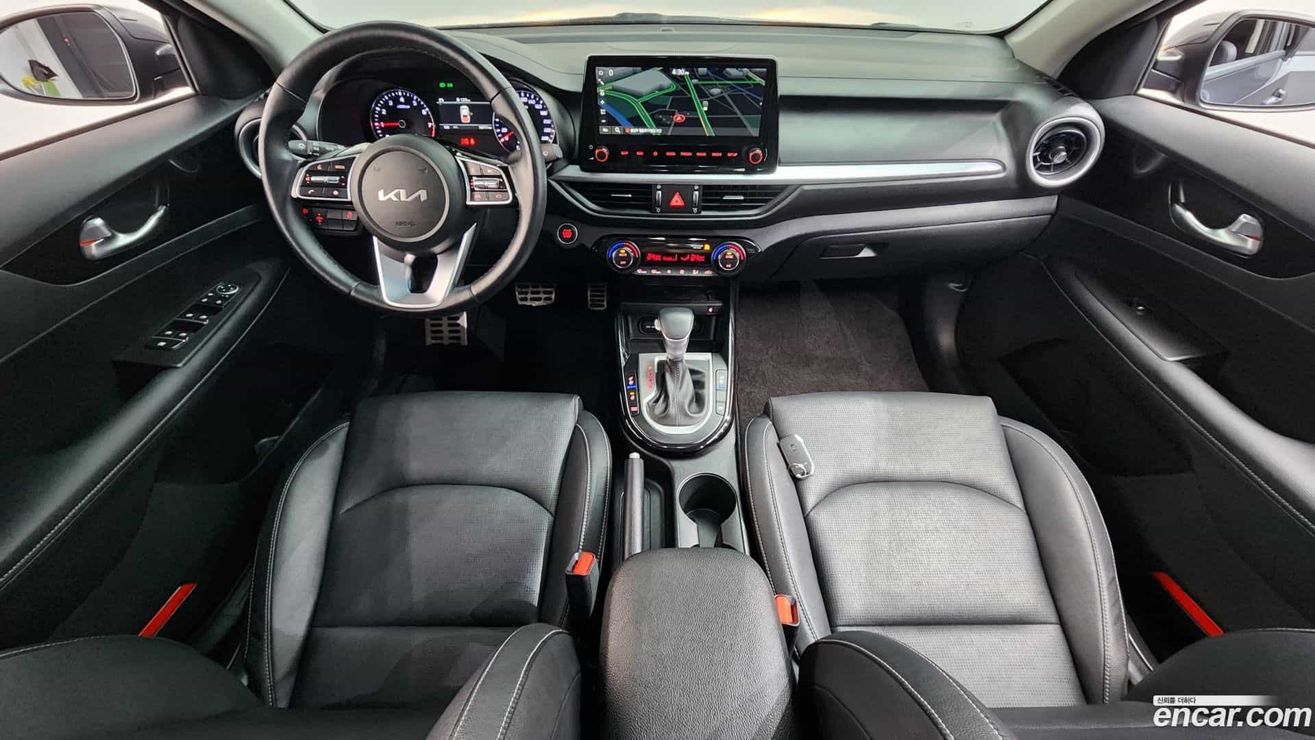 K3 Kia 2024.2-INNER-007