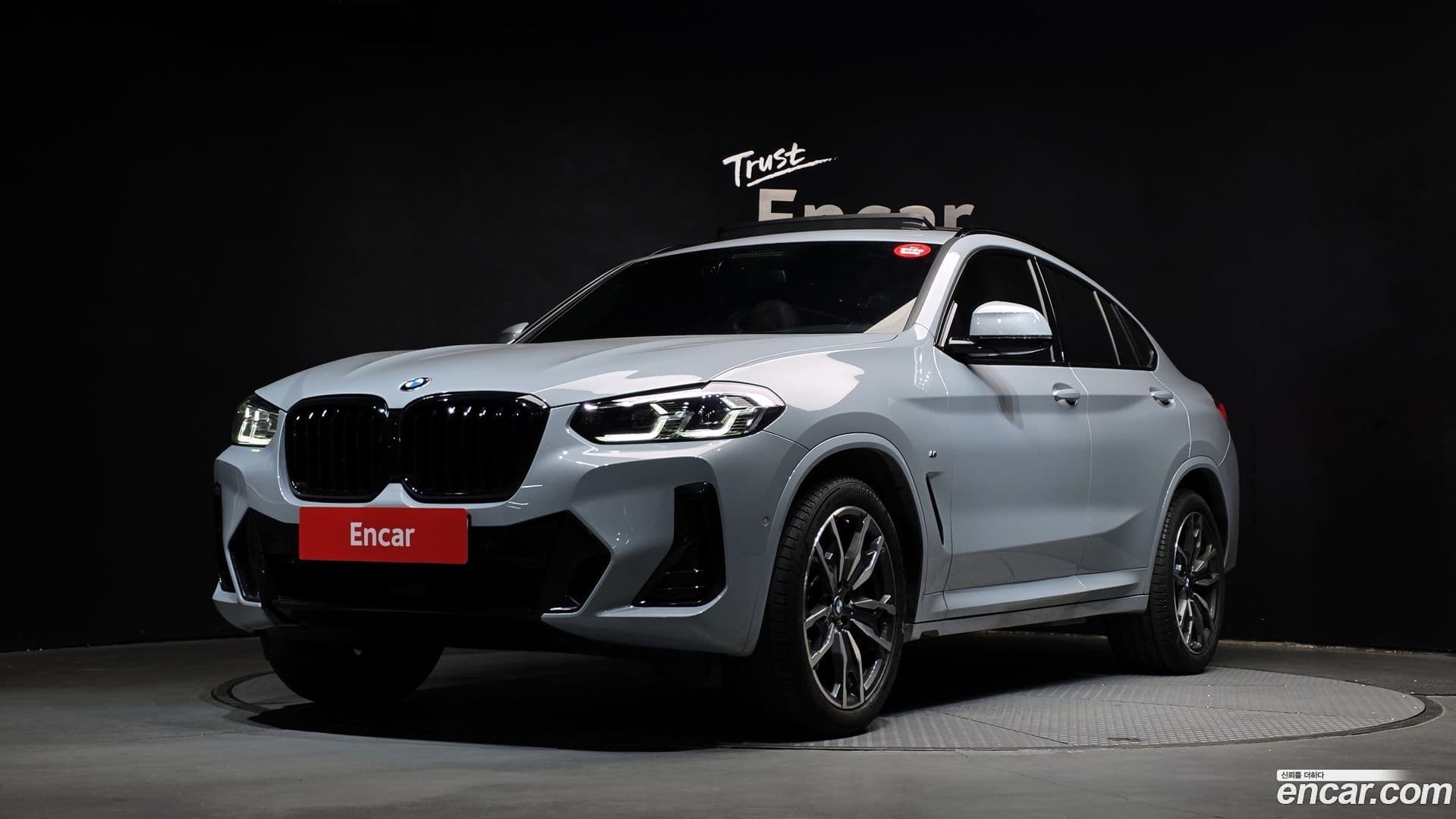 Main__Slider__Photo:X4 BMW 2024.10-0