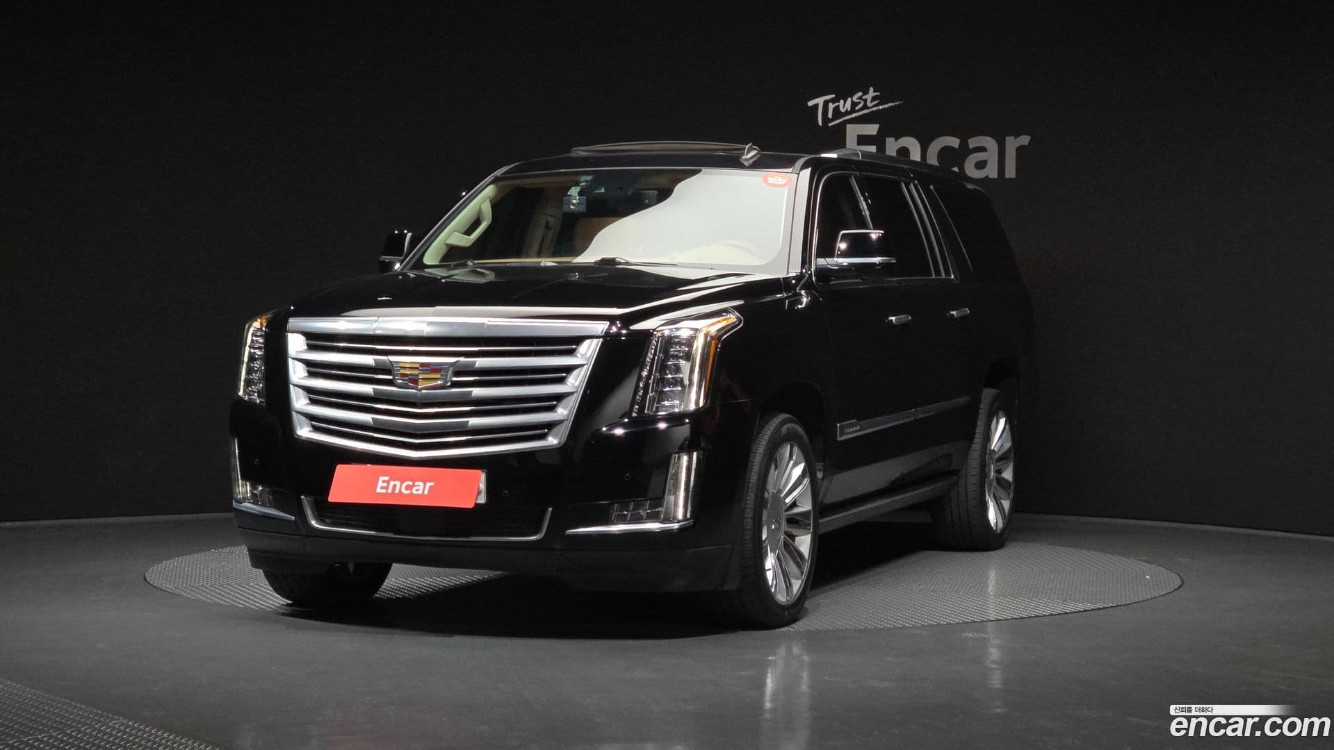 Main__Slider__Photo:Escalade Cadillac 2016.6-0