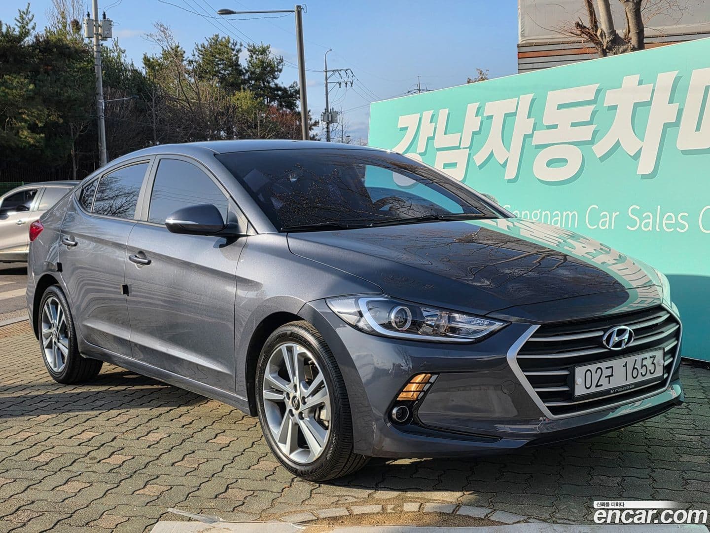 Main__Slider__Photo:AVANTE Hyundai 2018.8-0